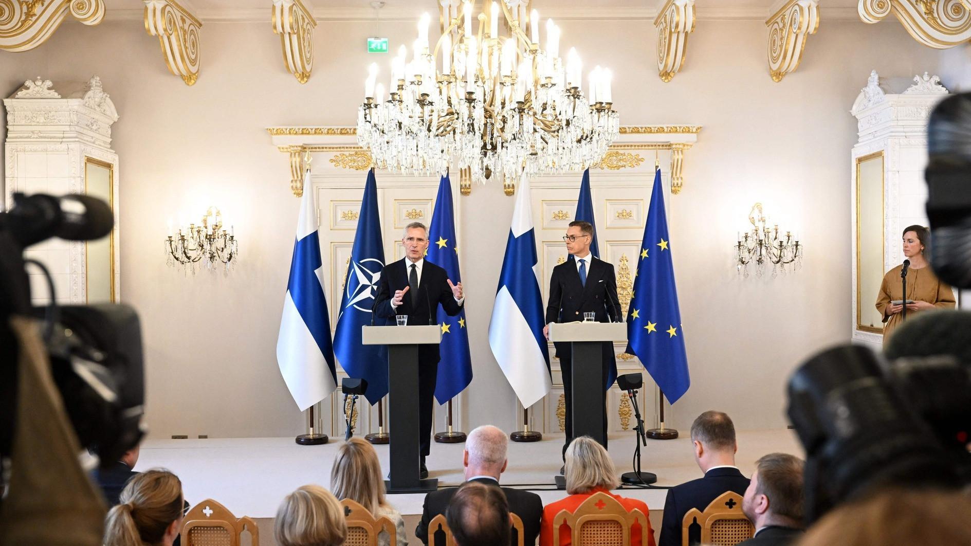 NATO has no plans to deploy forces to Ukraine: Stoltenberg