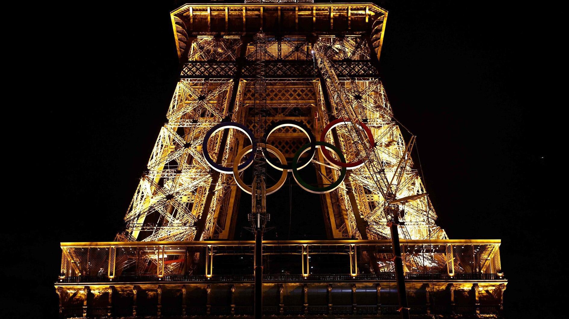 Eiffel Tower Gets Olympic Rings Display For Games World News