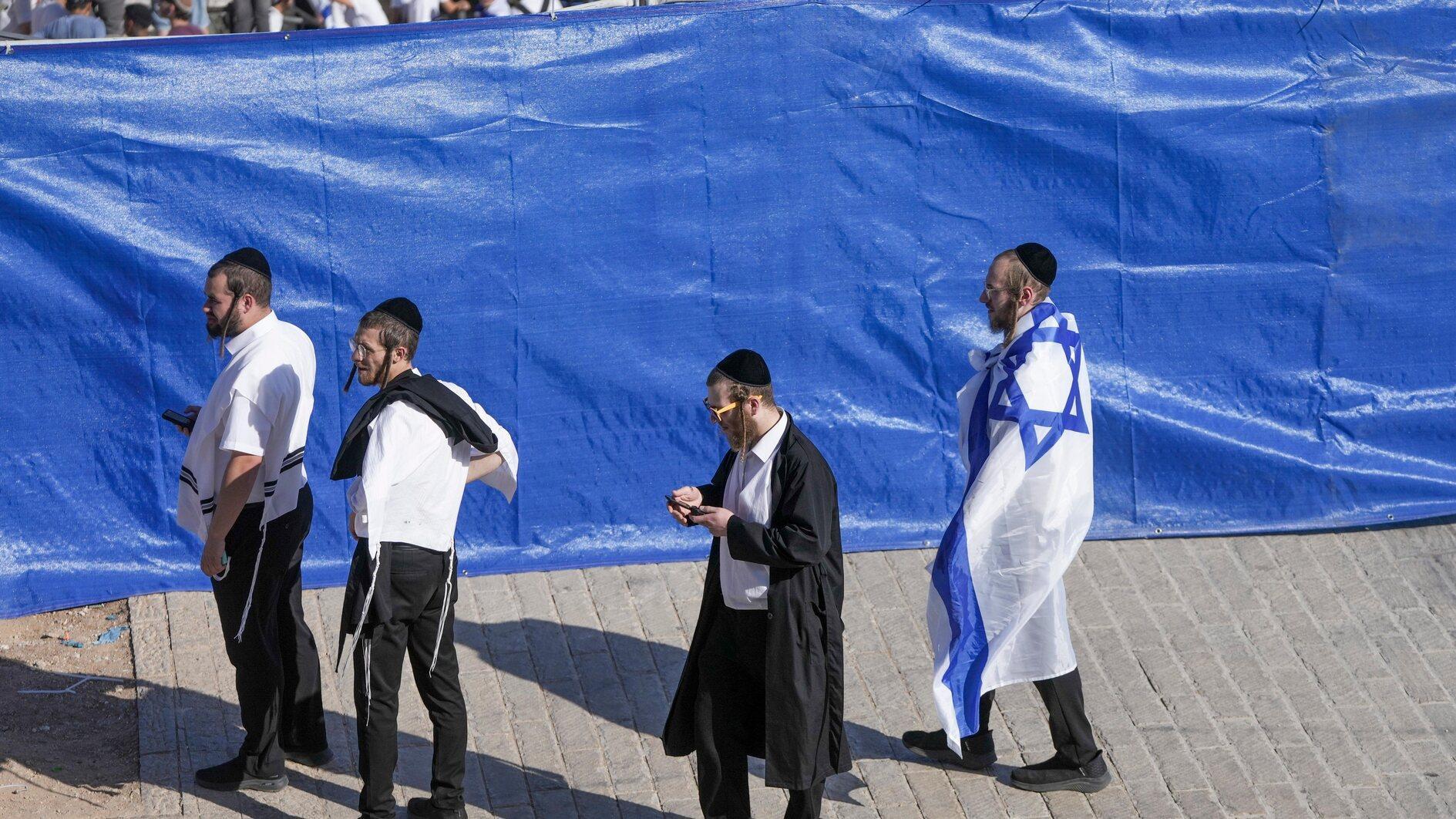 Israel parliament revives bill on ultra-Orthodox conscription