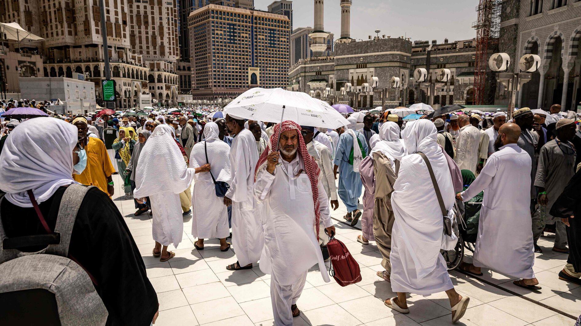 Over 1.5 mln foreign Muslims arrive in Mecca for Hajj
