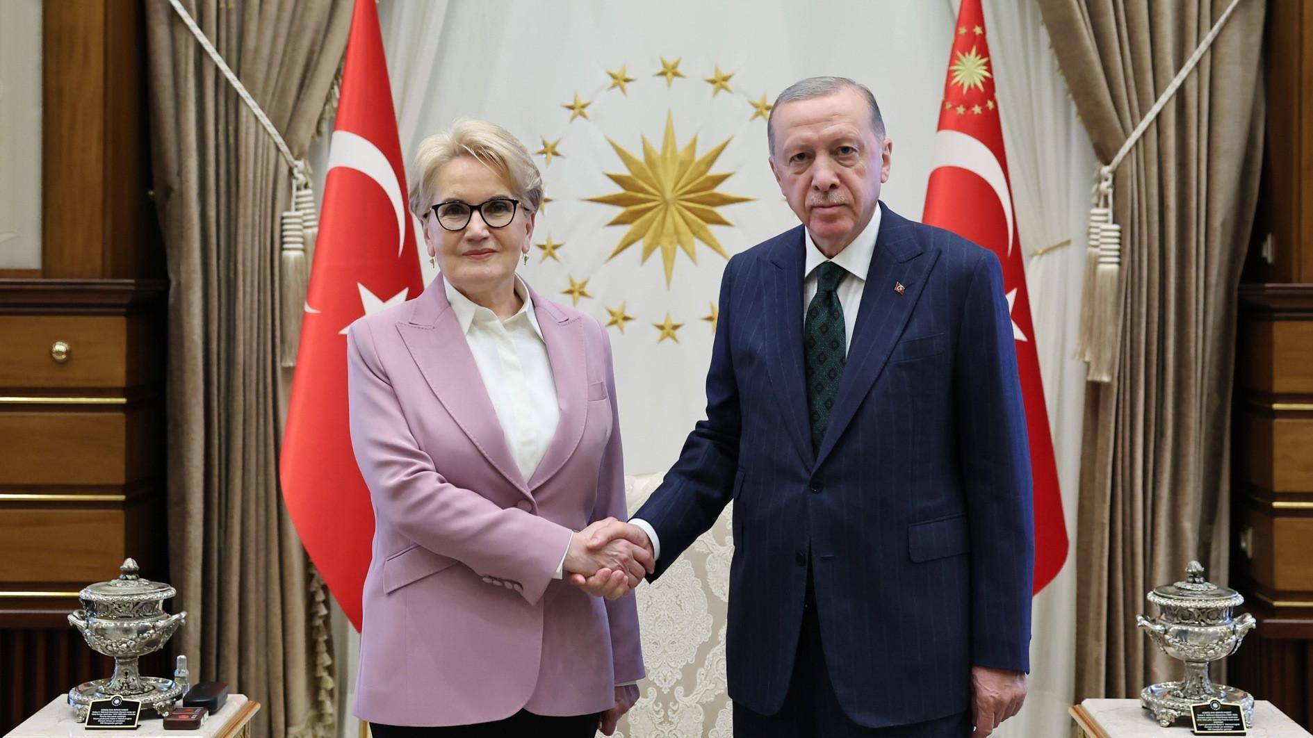 Akşener denies allegations over talks with Erdoğan