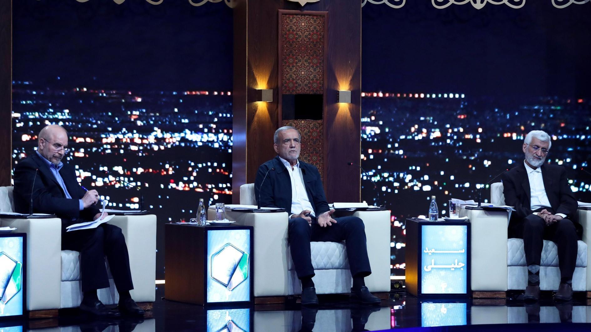 Iranian candidates debate economic policies ahead of vote