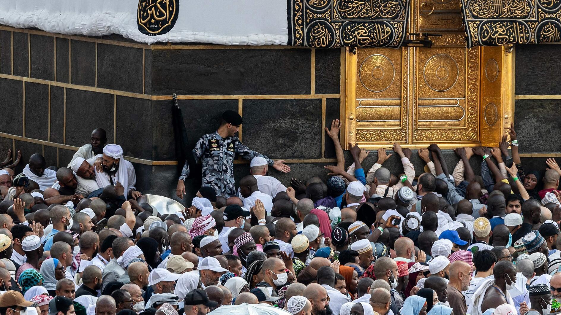 Diplomats say at least 550 pilgrims died during hajj