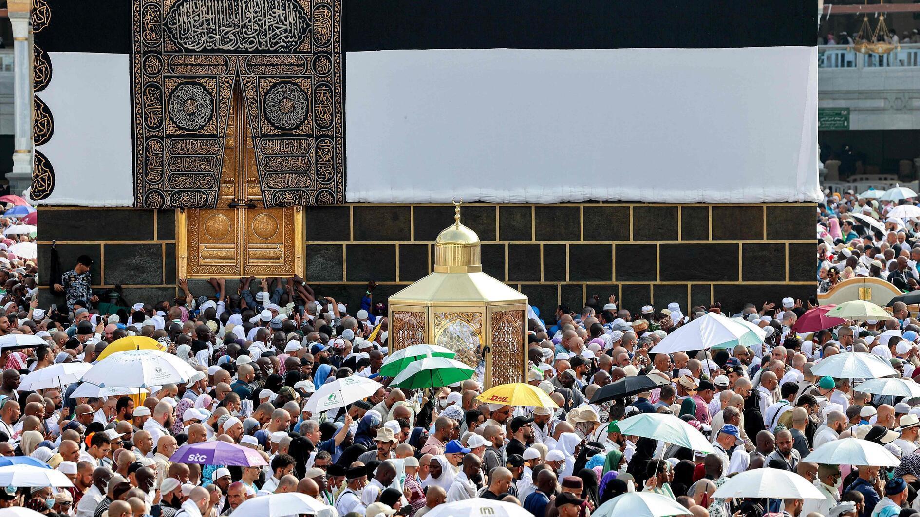 Death toll tops 1,000 after Hajj marked by extreme heat