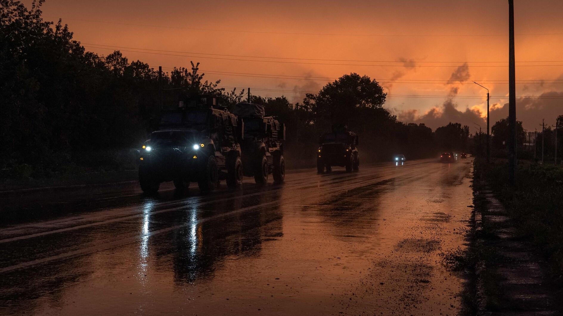 Russia launches massive attack on Ukraine power infrastructure