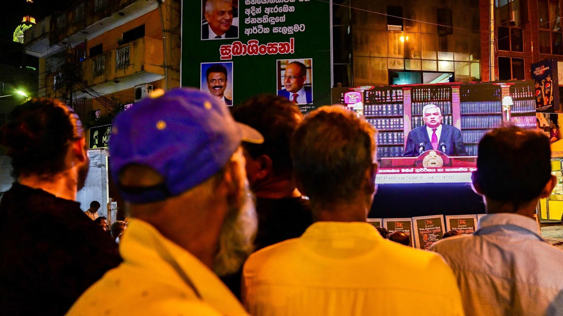 Sri Lankas creditors demand details of debt restructuring deal
