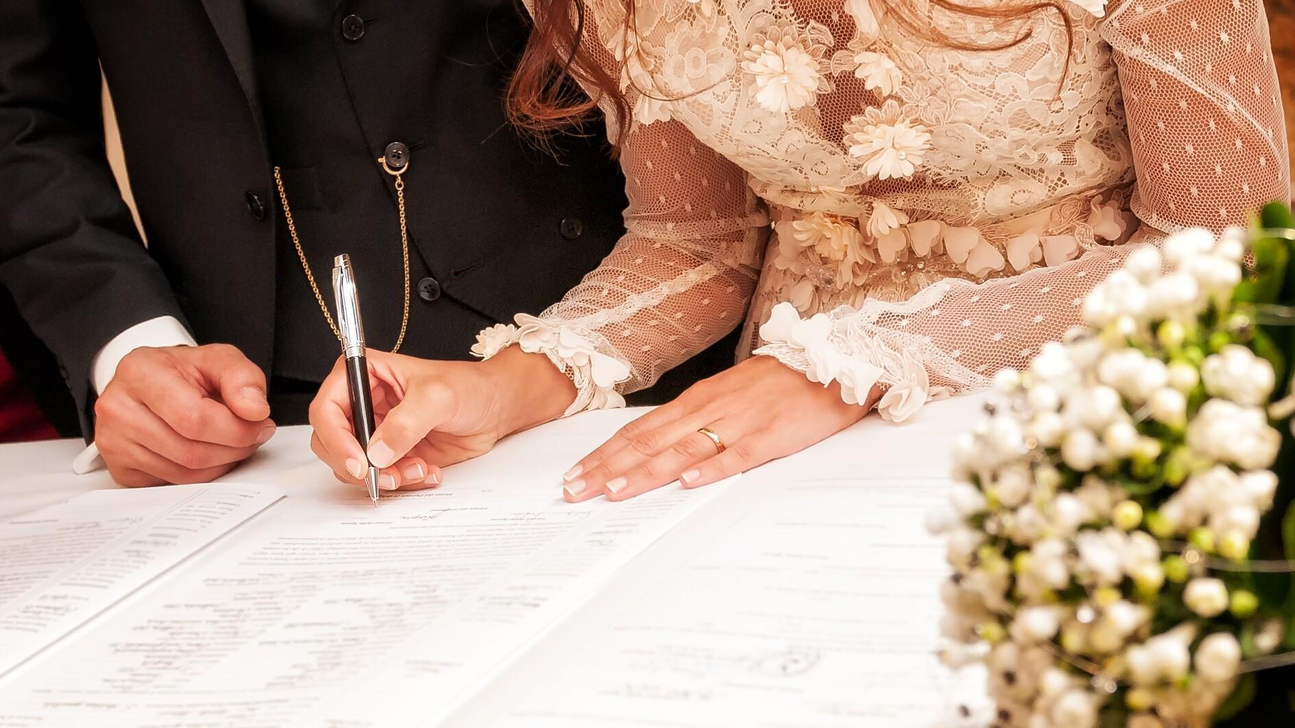 Türkiye to require residence permit for foreigners to marry Turkish citizens