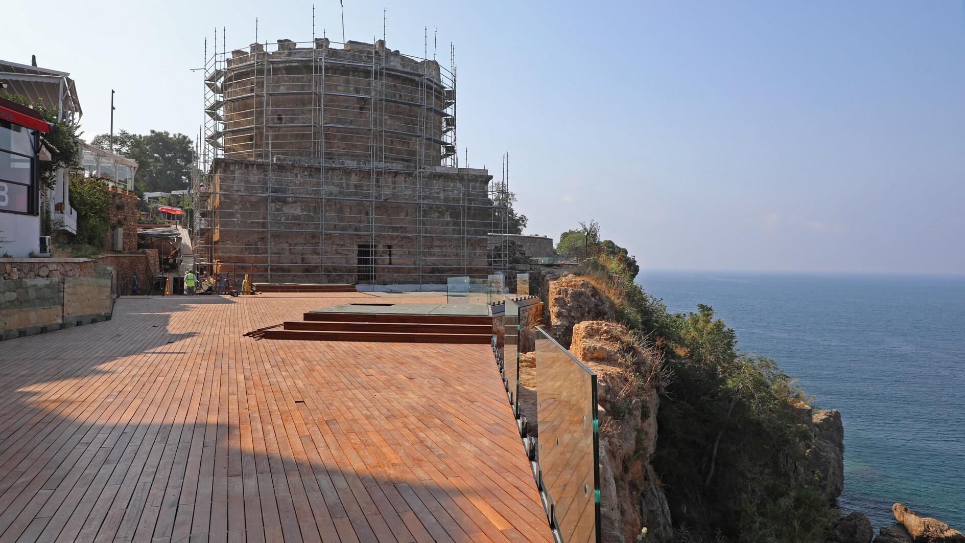 Antalya unveils glass-floored observation terrace at Hıdırlık tower