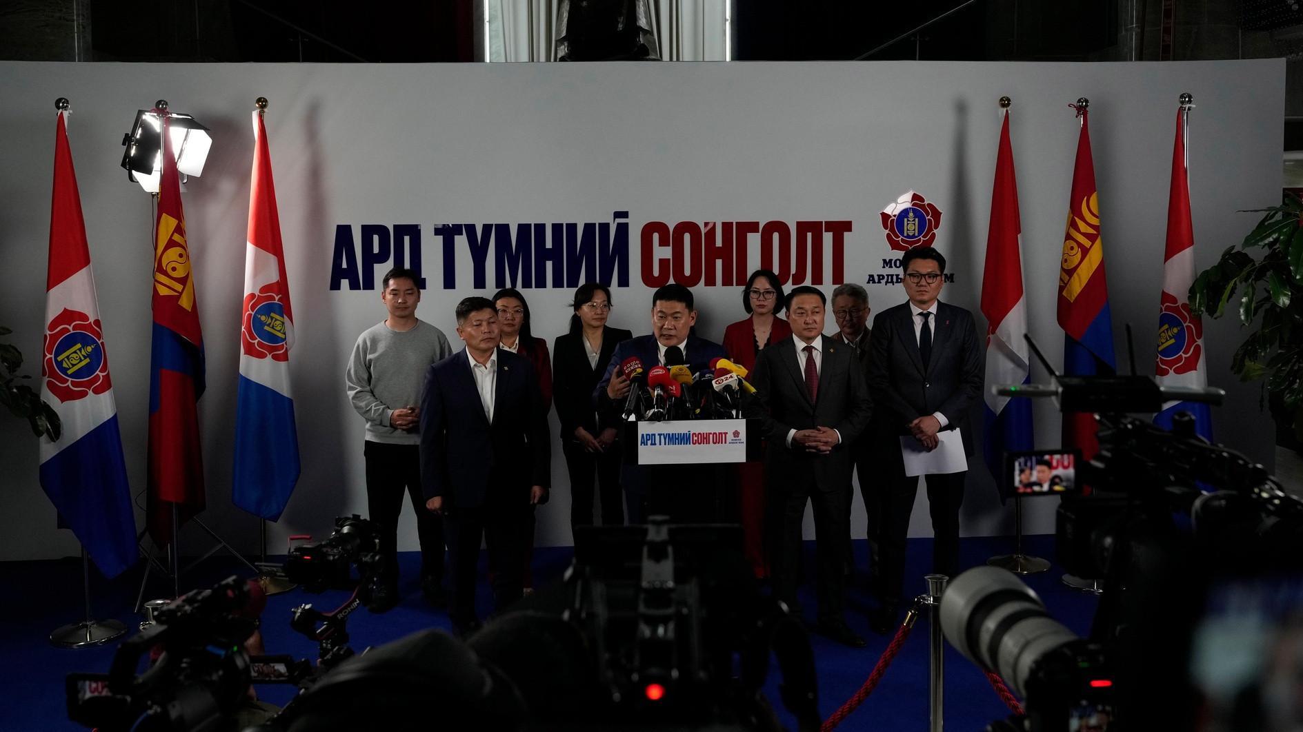 Mongolia ruling party wins reduced majority in vote dominated by graft