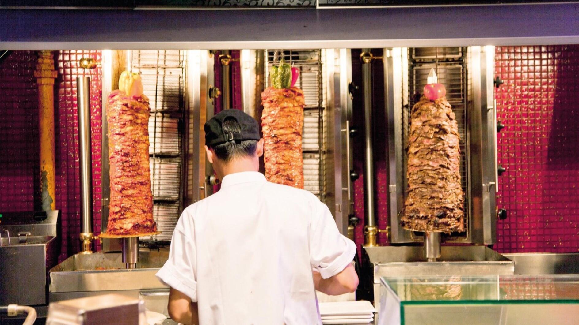 Germany reacts to Türkiye’s döner kebab application to EU