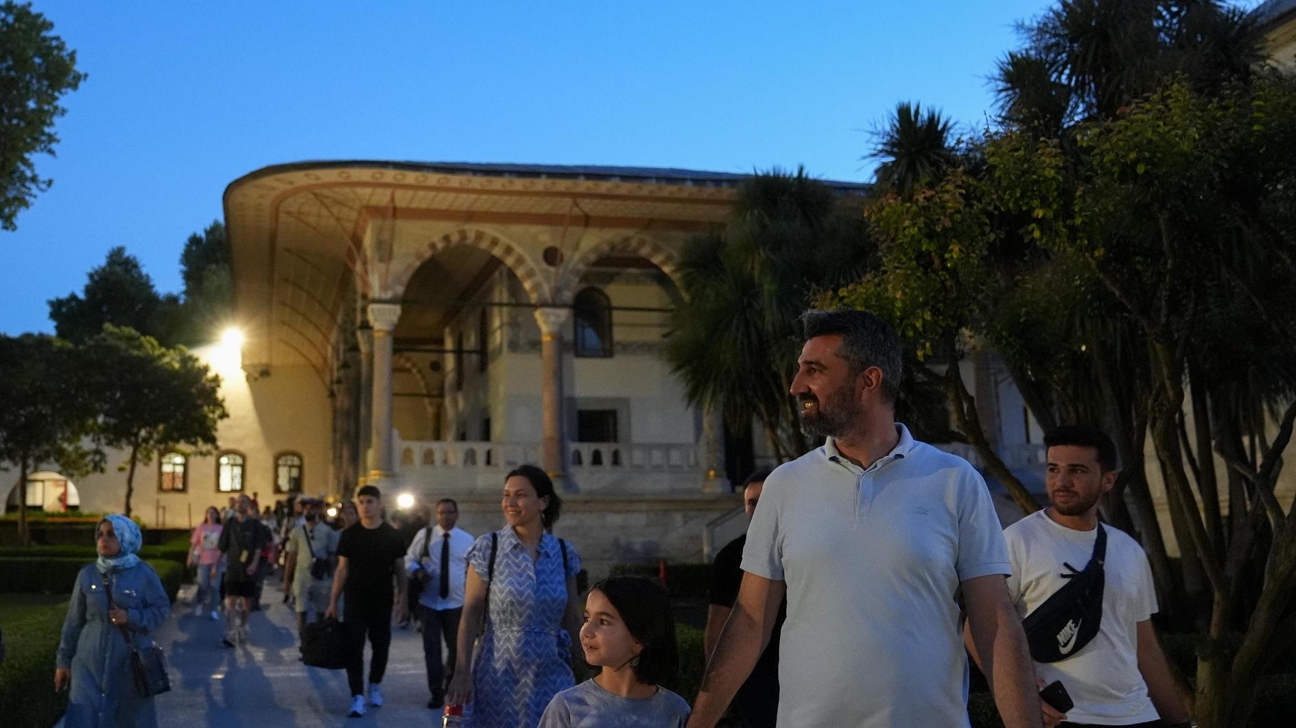 Topkapı Palace opened to night visitors