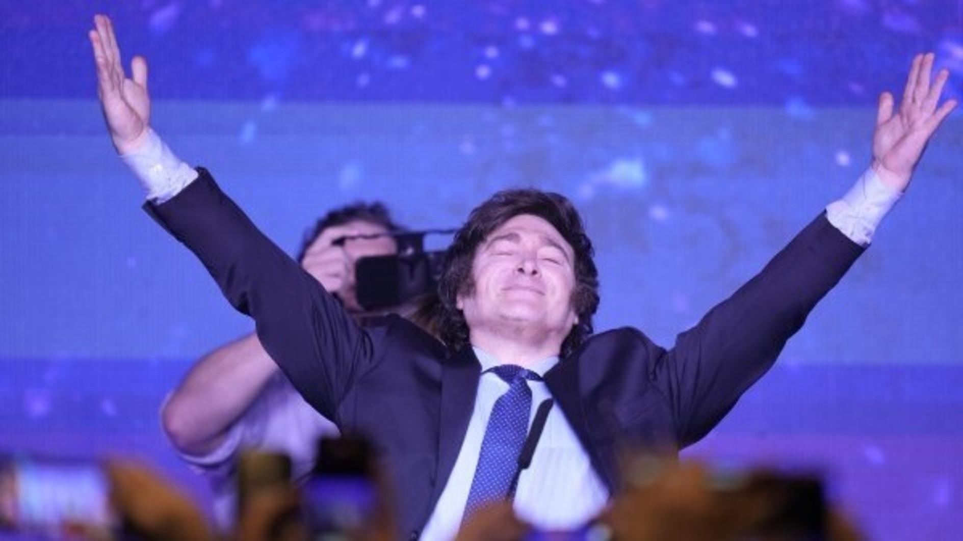 Argentine government closes state news agency Telam