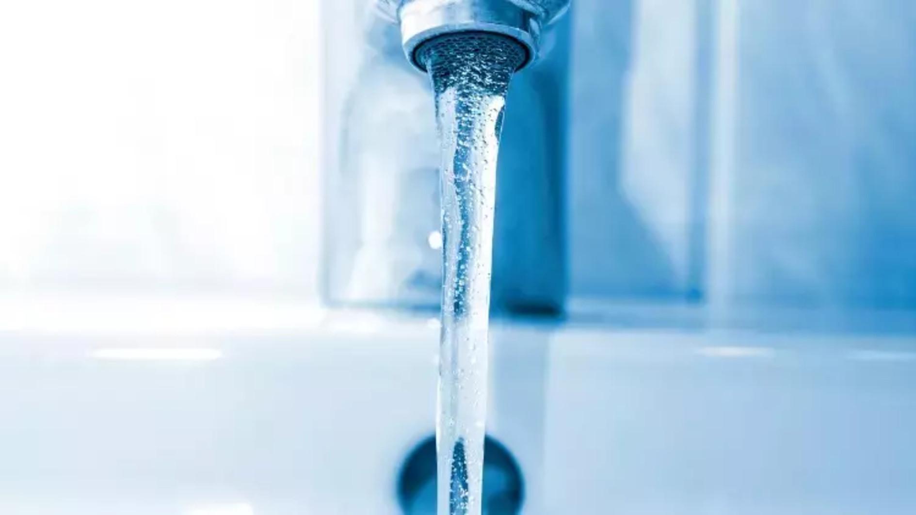 Ministry unveils plan to reduce daily water use
