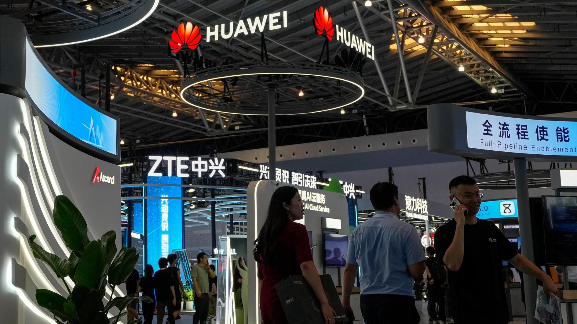 Germany to bar Chinese tech giants from its 5G network