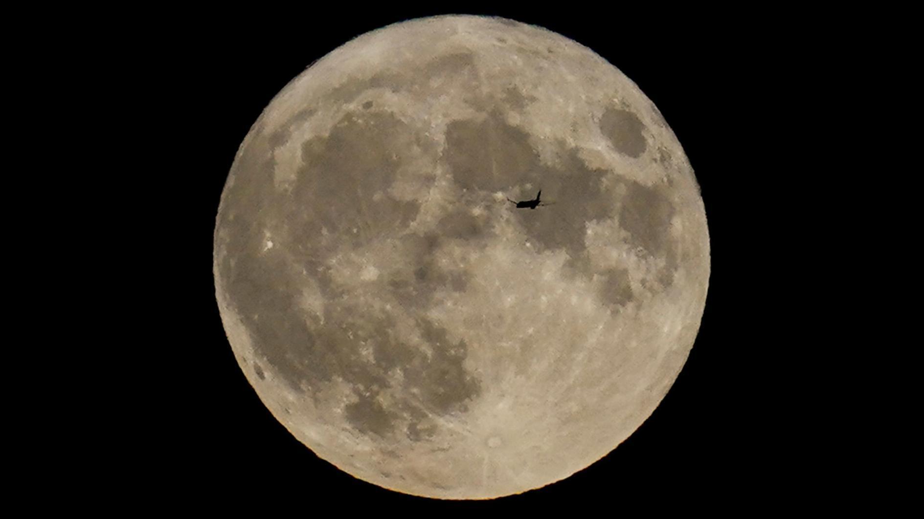 Scientists confirm a cave on the moon that could be used as shelter