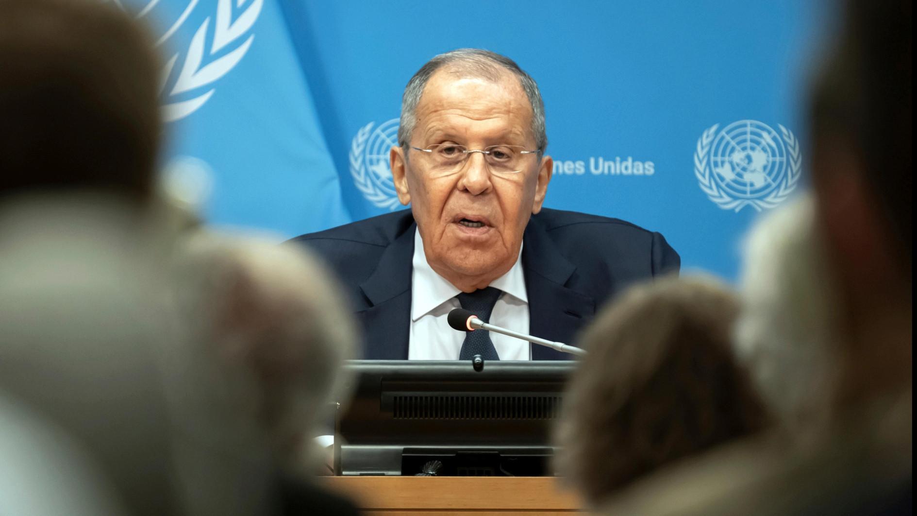 Russias Lavrov calls for end to Gaza violence
