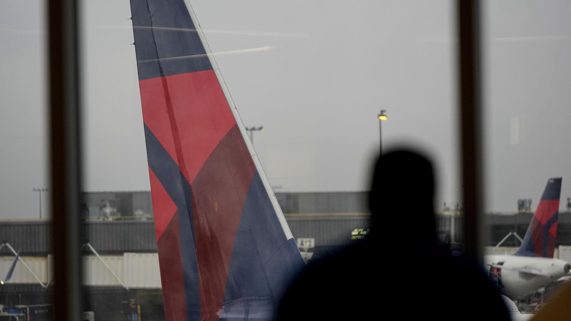 Global airline passenger traffic expected to double in 20 years