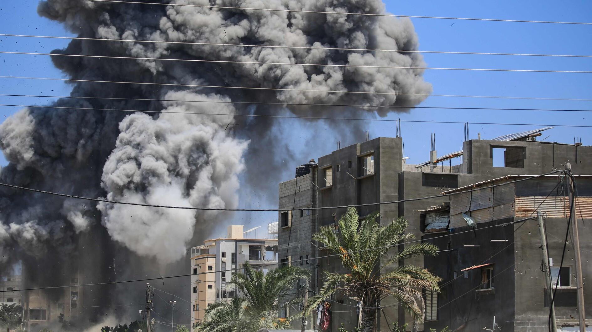 Israel strikes Gaza, Yemen, Lebanon foes after attacks