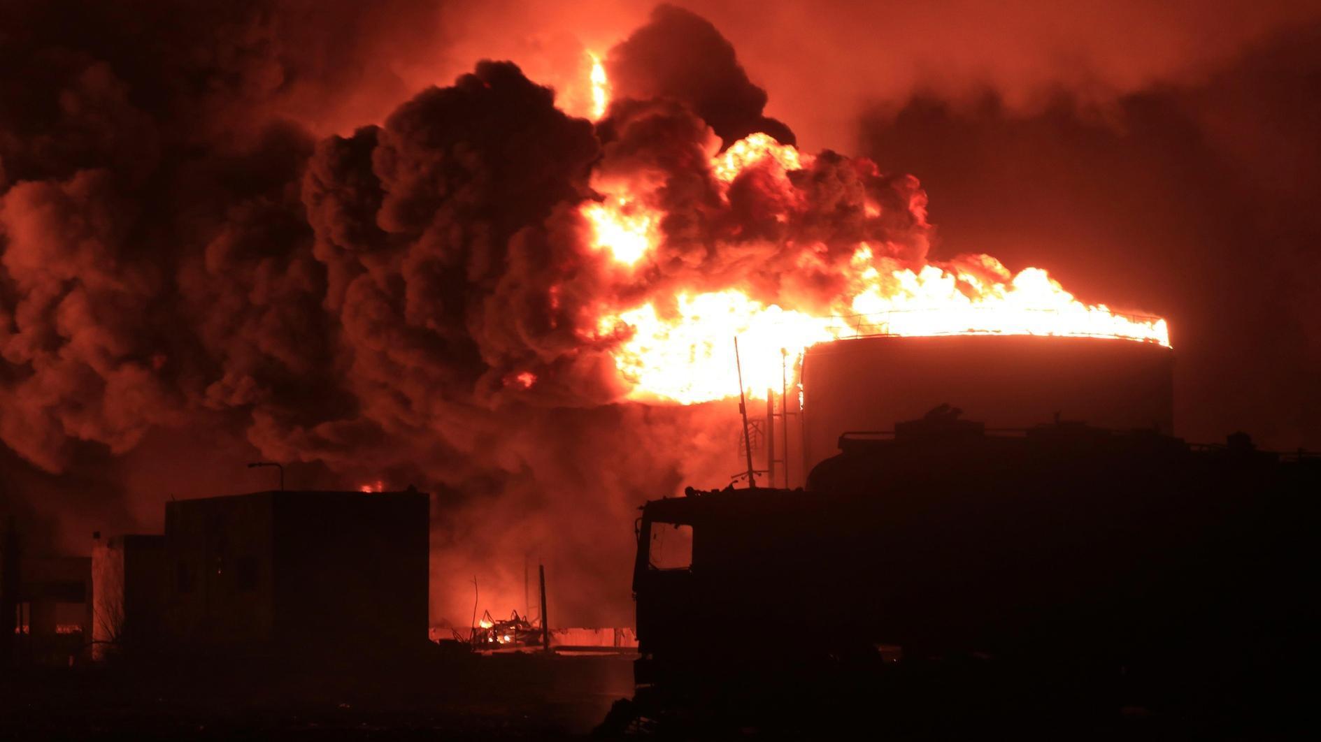 Yemens Houthis vow major retaliation for Israeli port strike