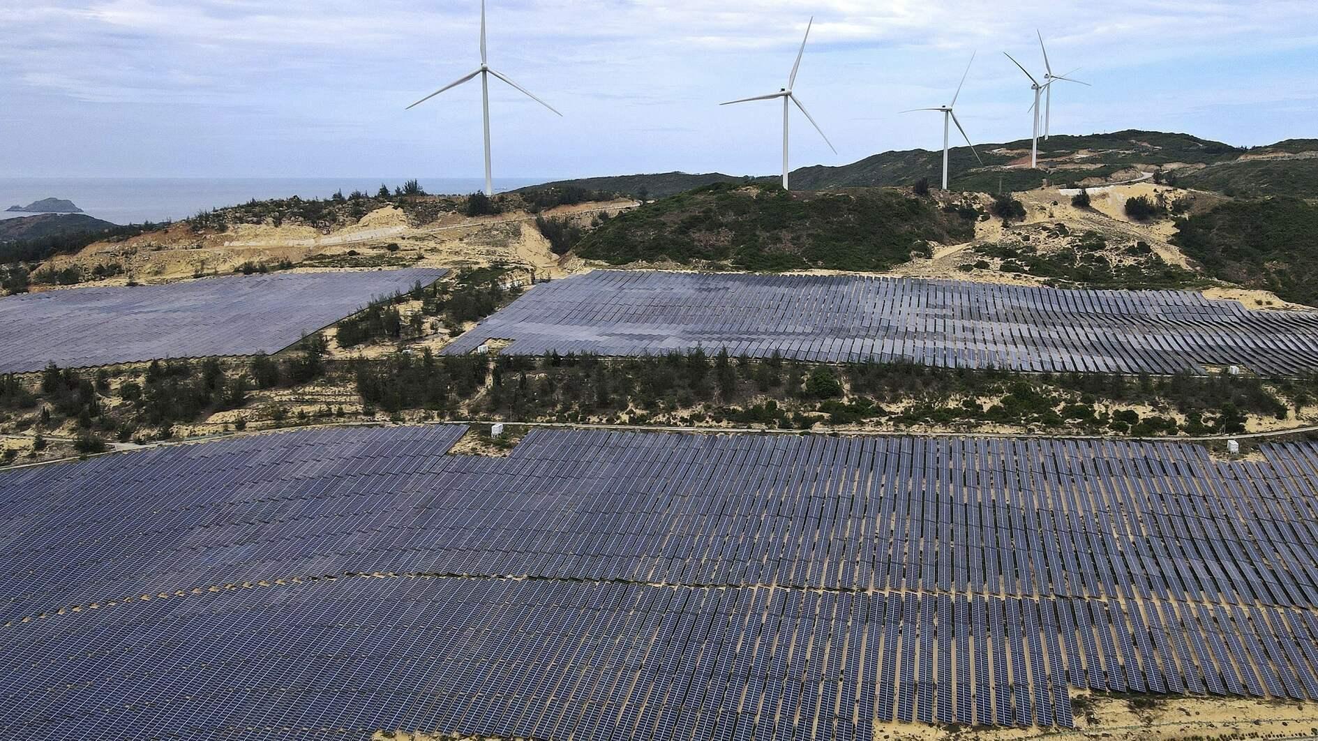 Renewables overproduction turns electricity prices negative