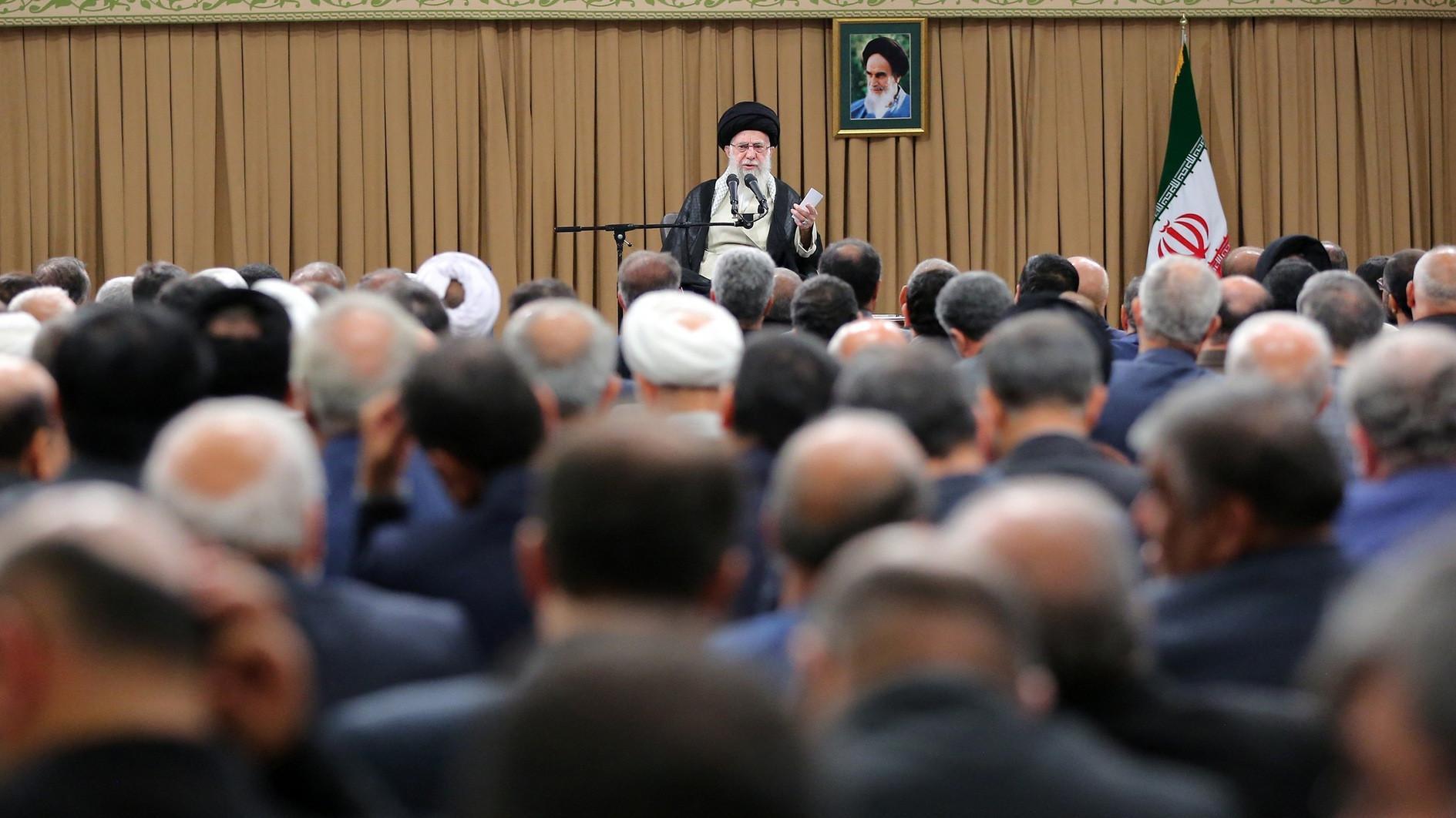 Irans Khamenei formally grants Pezeshkian presidential powers