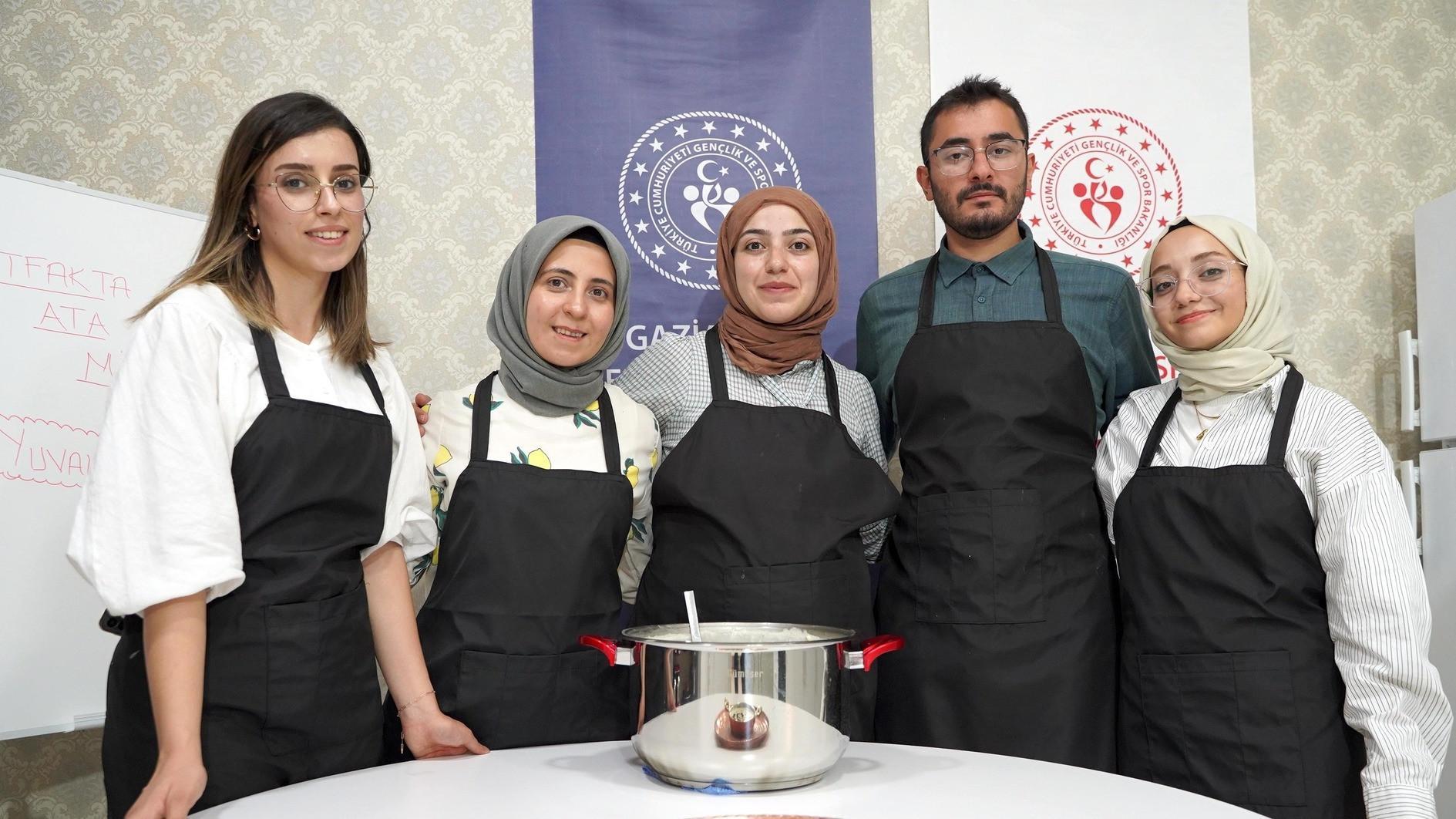 Gaziantep hosts gastronomy heritage workshop for youth