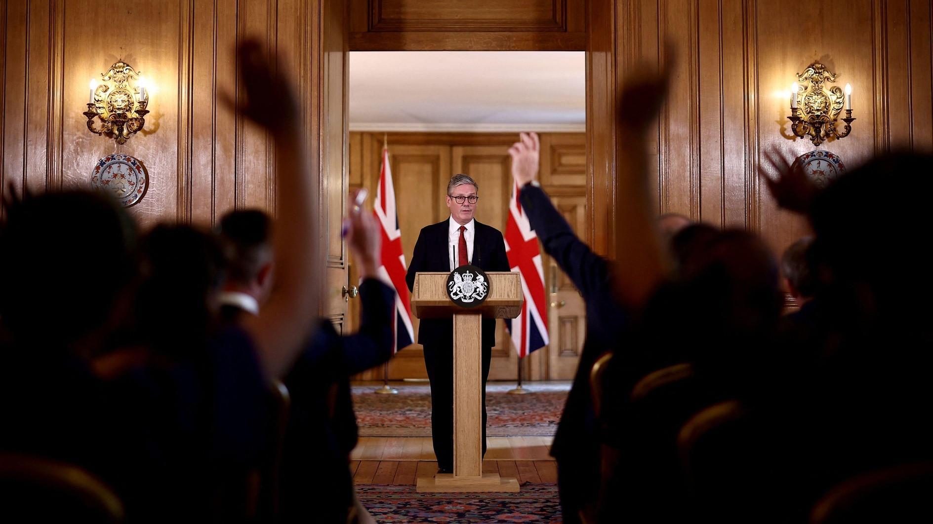 UKs Starmer vows swift criminal sanctions for rioters