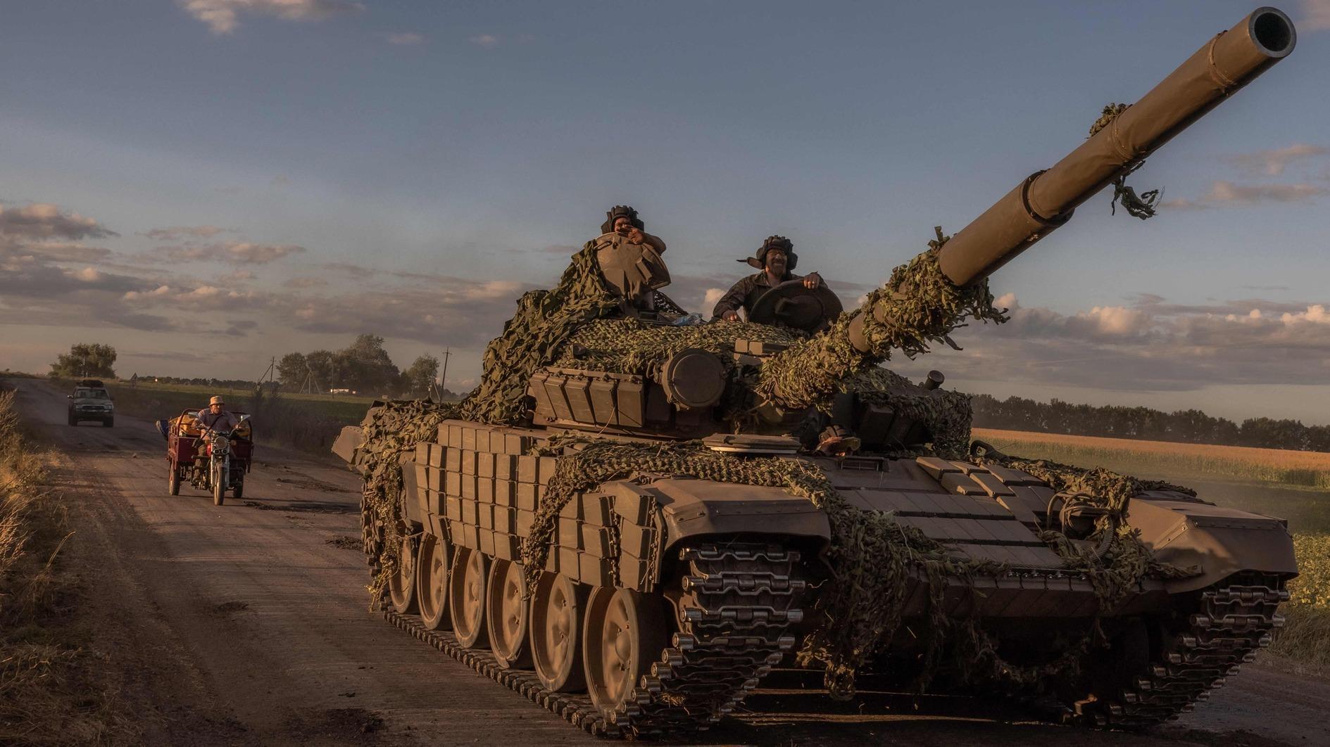Ukraine urges Russia to accept just peace amid incursion
