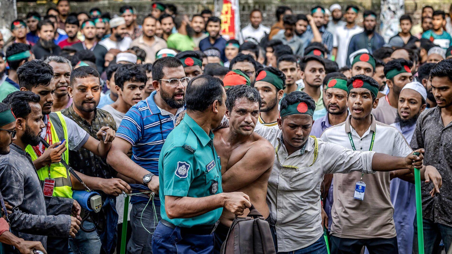 Bangladesh says UN to probe atrocities committed during unrest
