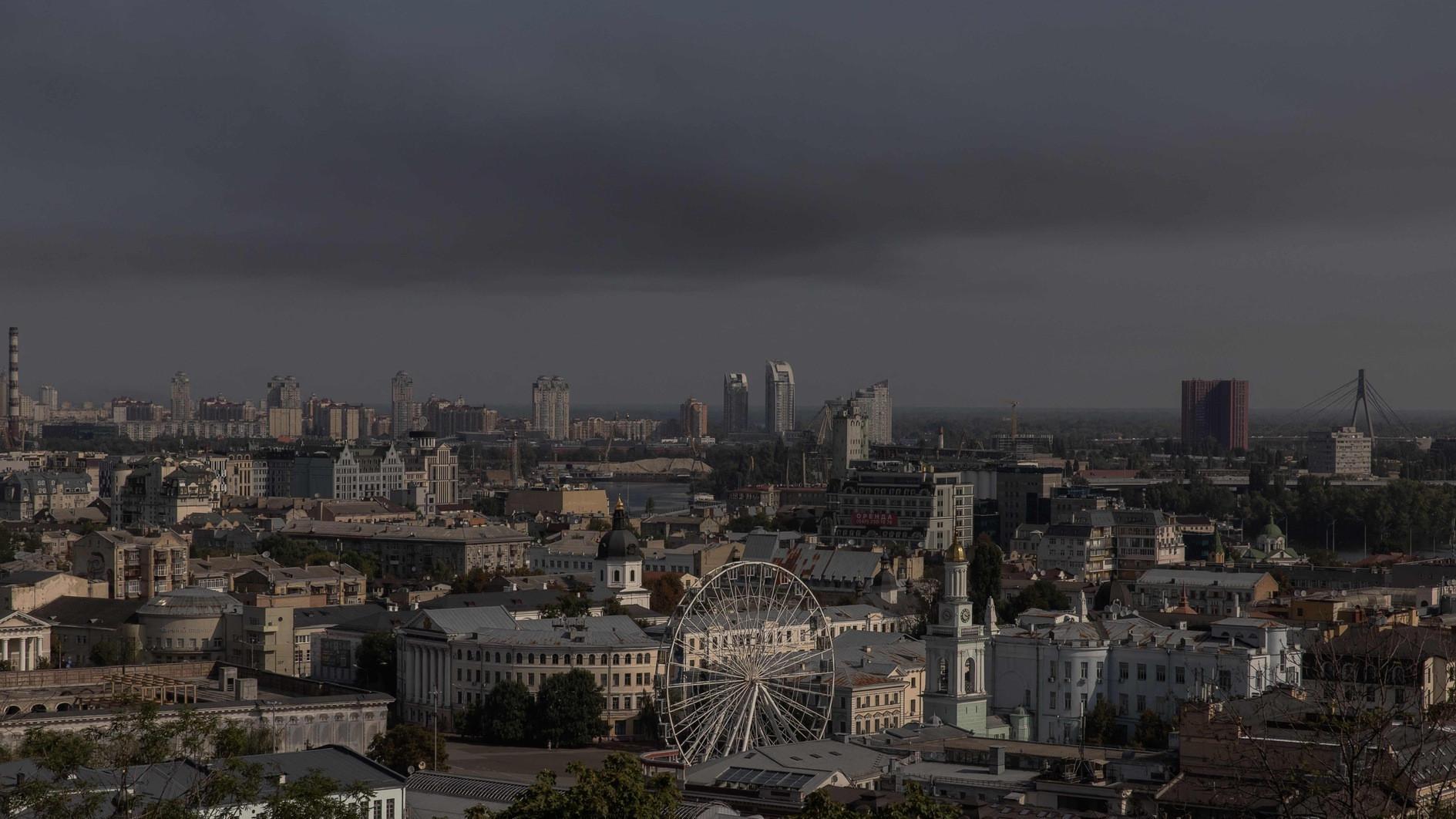 Deadly Russian strikes batter Ukraine