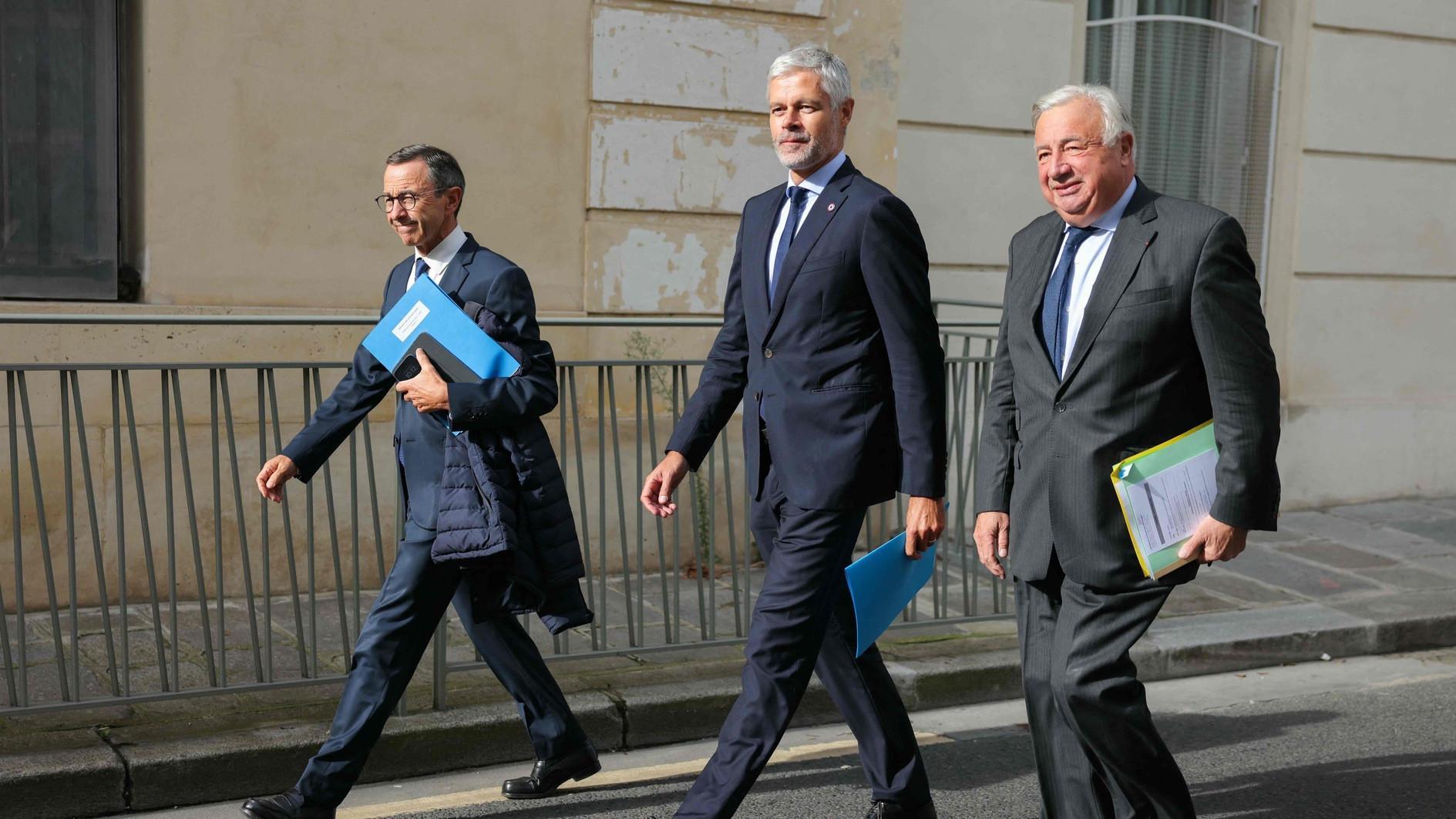 Frances new PM tackles first challenge of forming cabinet