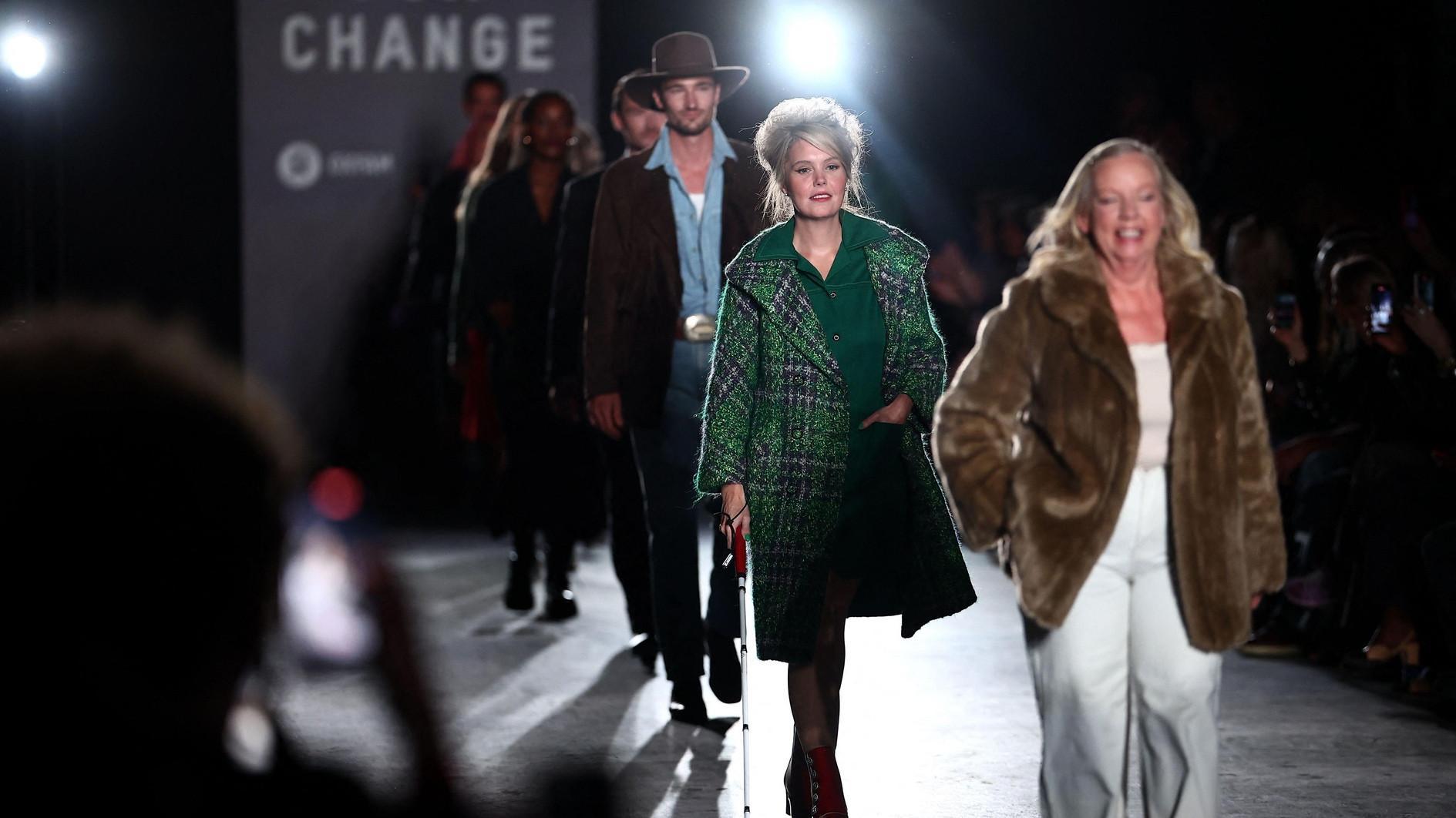 London Fashion Week opens with party and second-hand runways