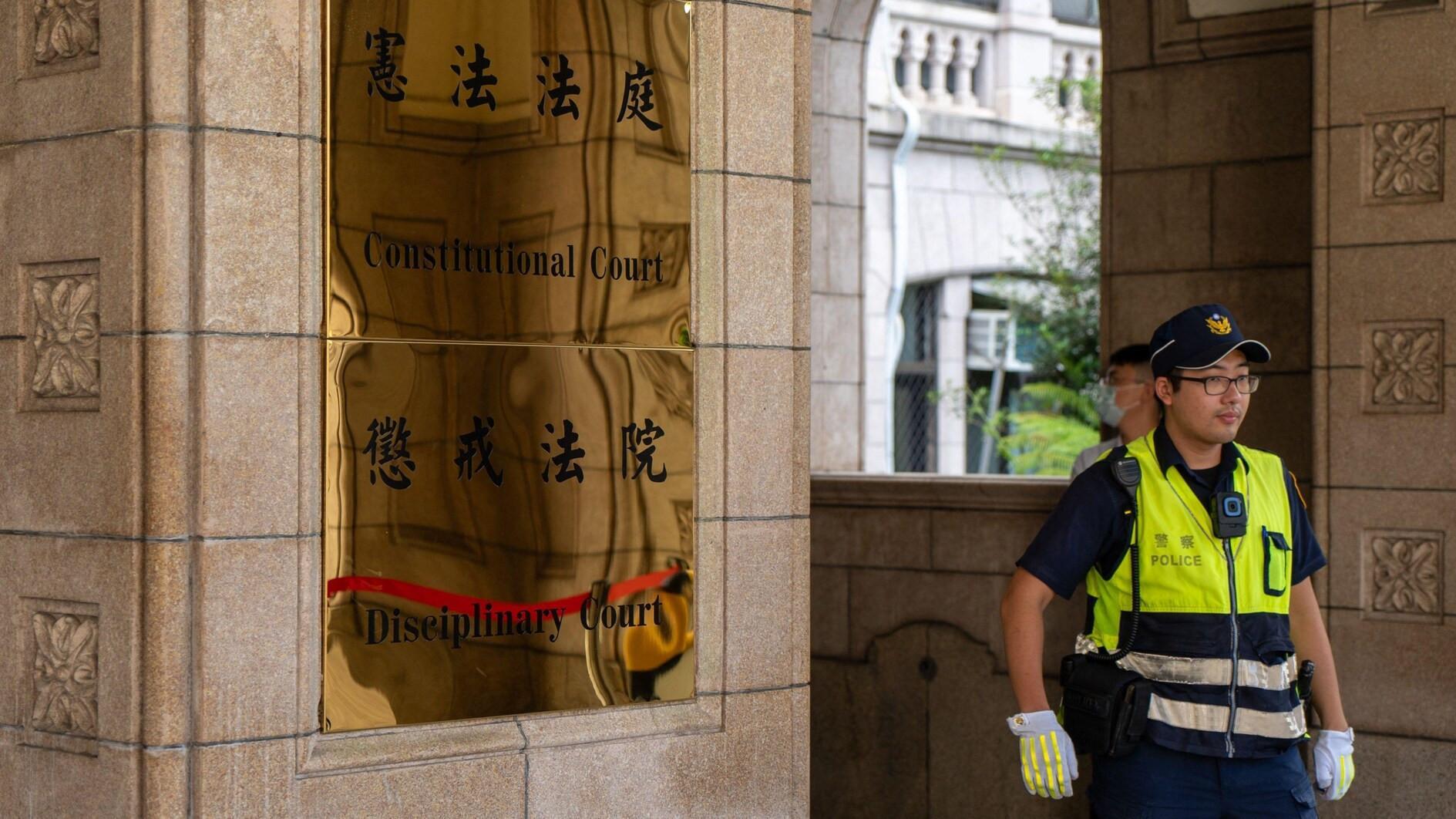 Taiwan retains death penalty but limits use