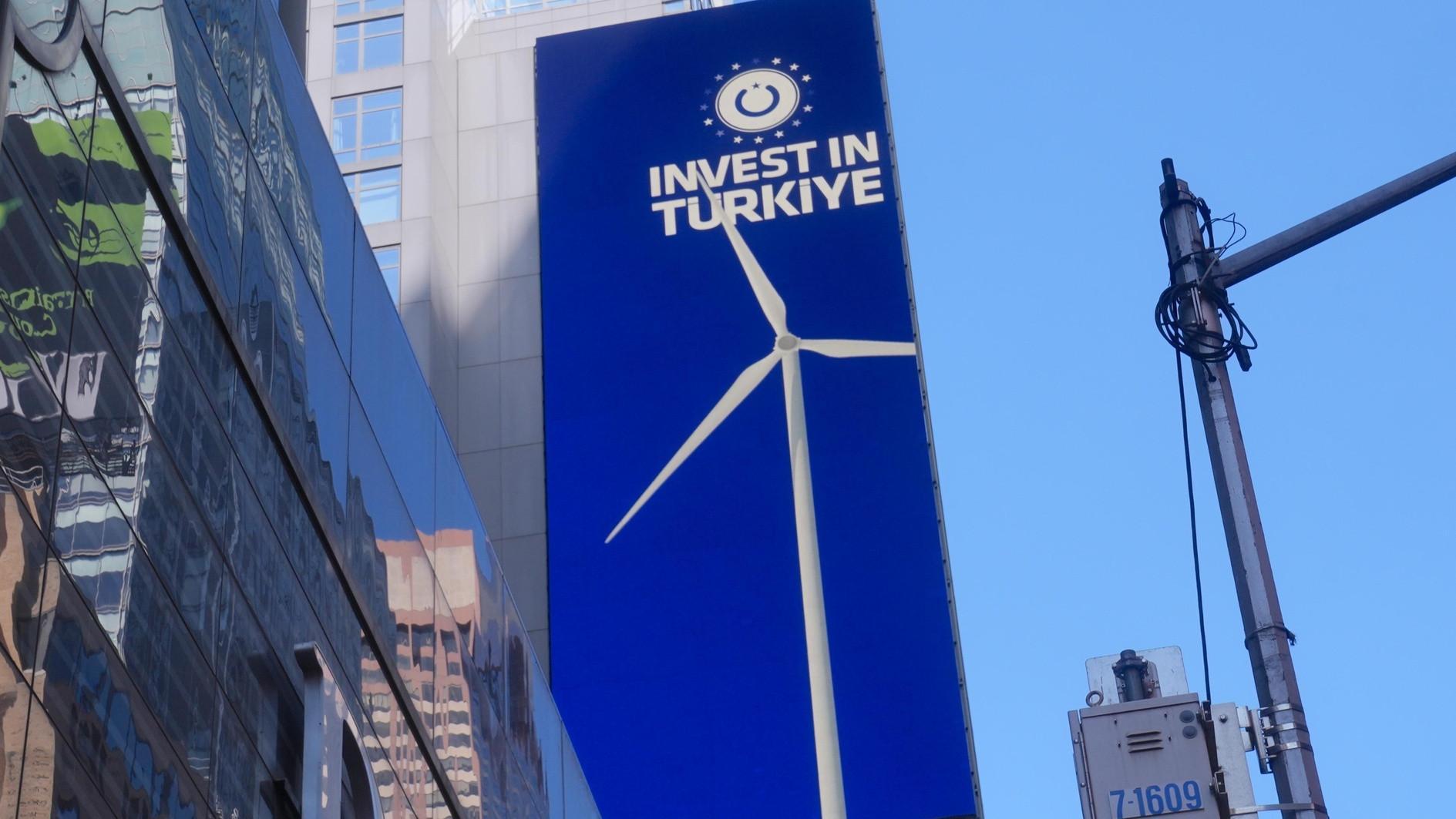 Türkiye promotes investment opportunities with Times Square ad