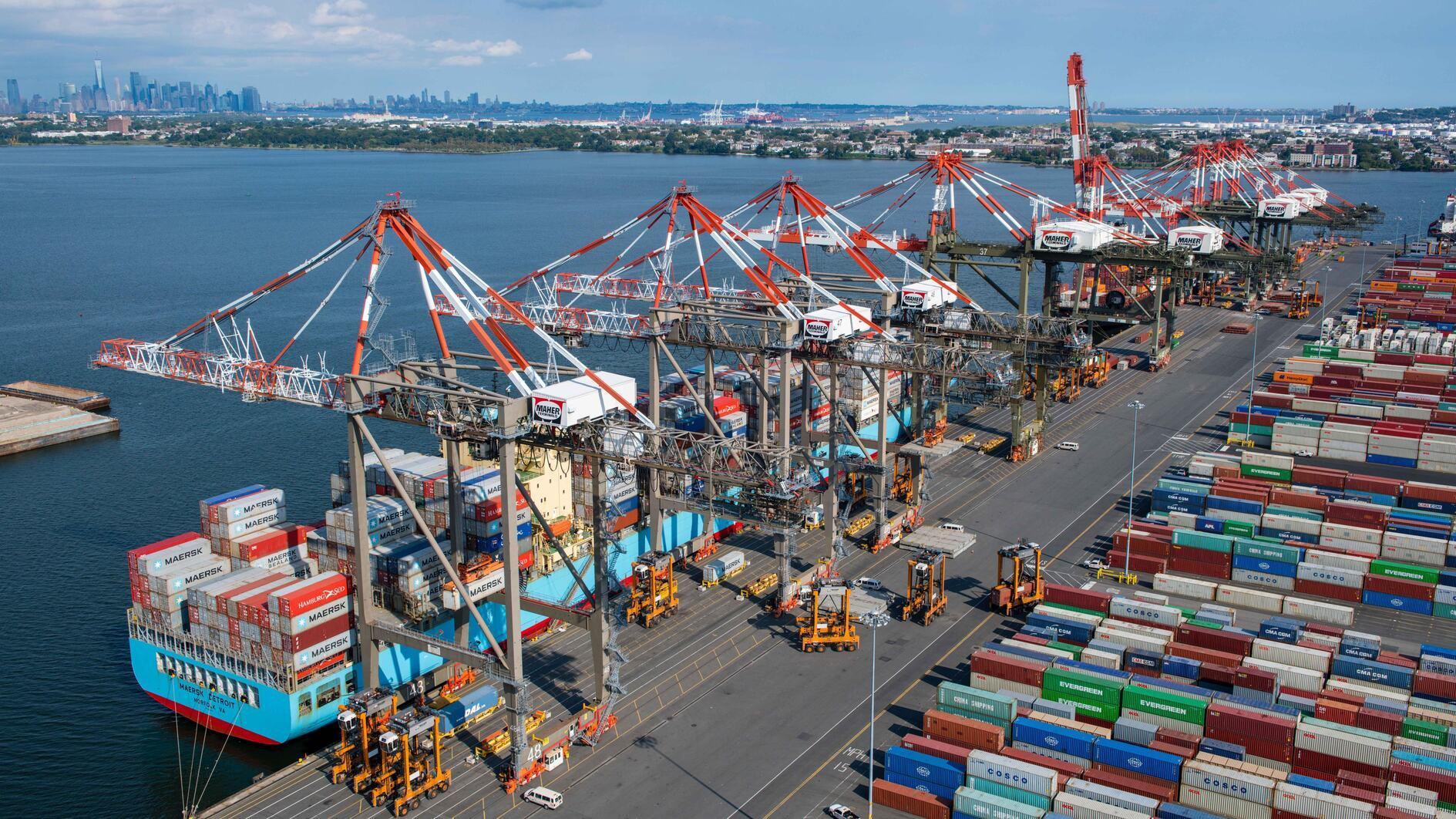 New York area port prepares for possible US strike disruption
