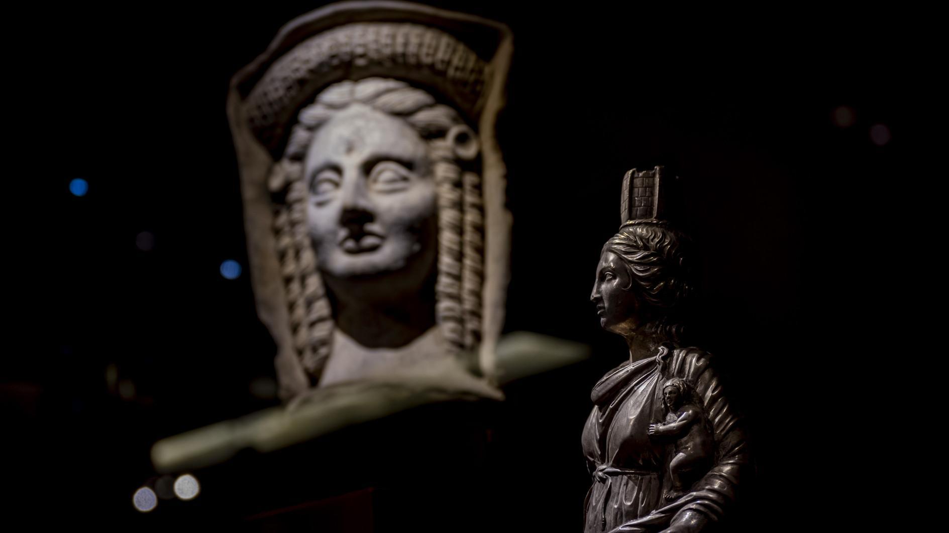 ‘Bintepeler necklace’ on display at Anatolian Civilizations Museum