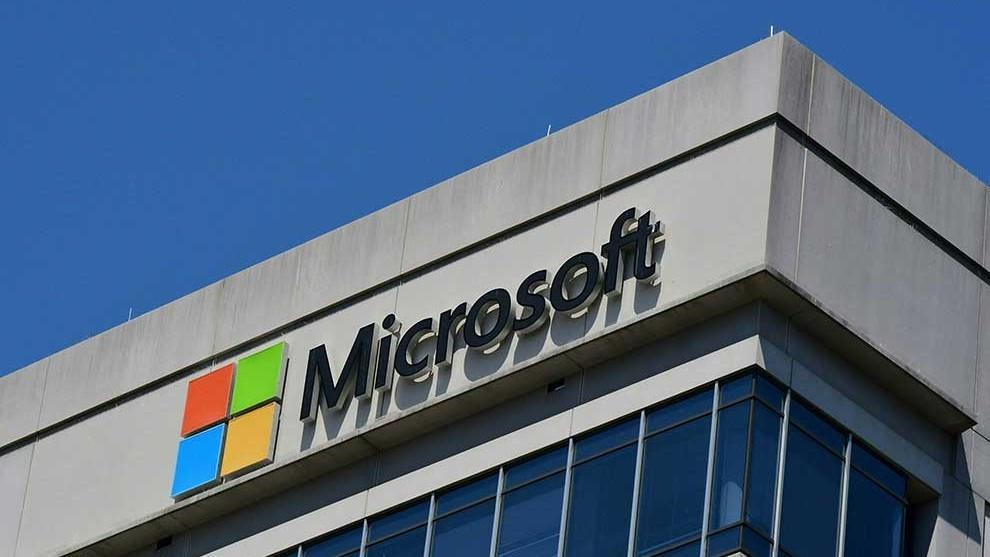Microsoft beefs-up its AI assistant with voice, vision