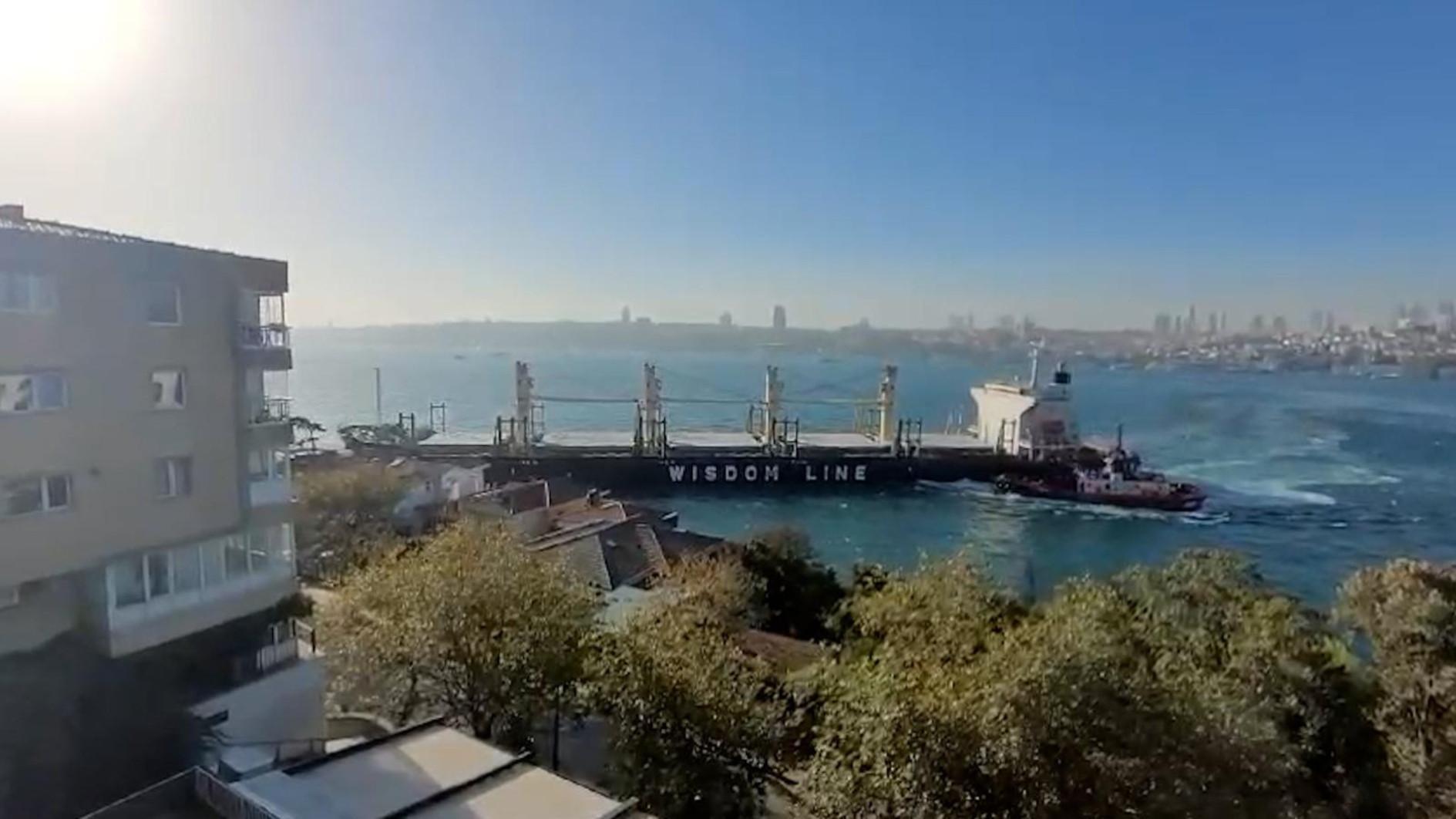 Two cargo ships collide in Istanbul Strait