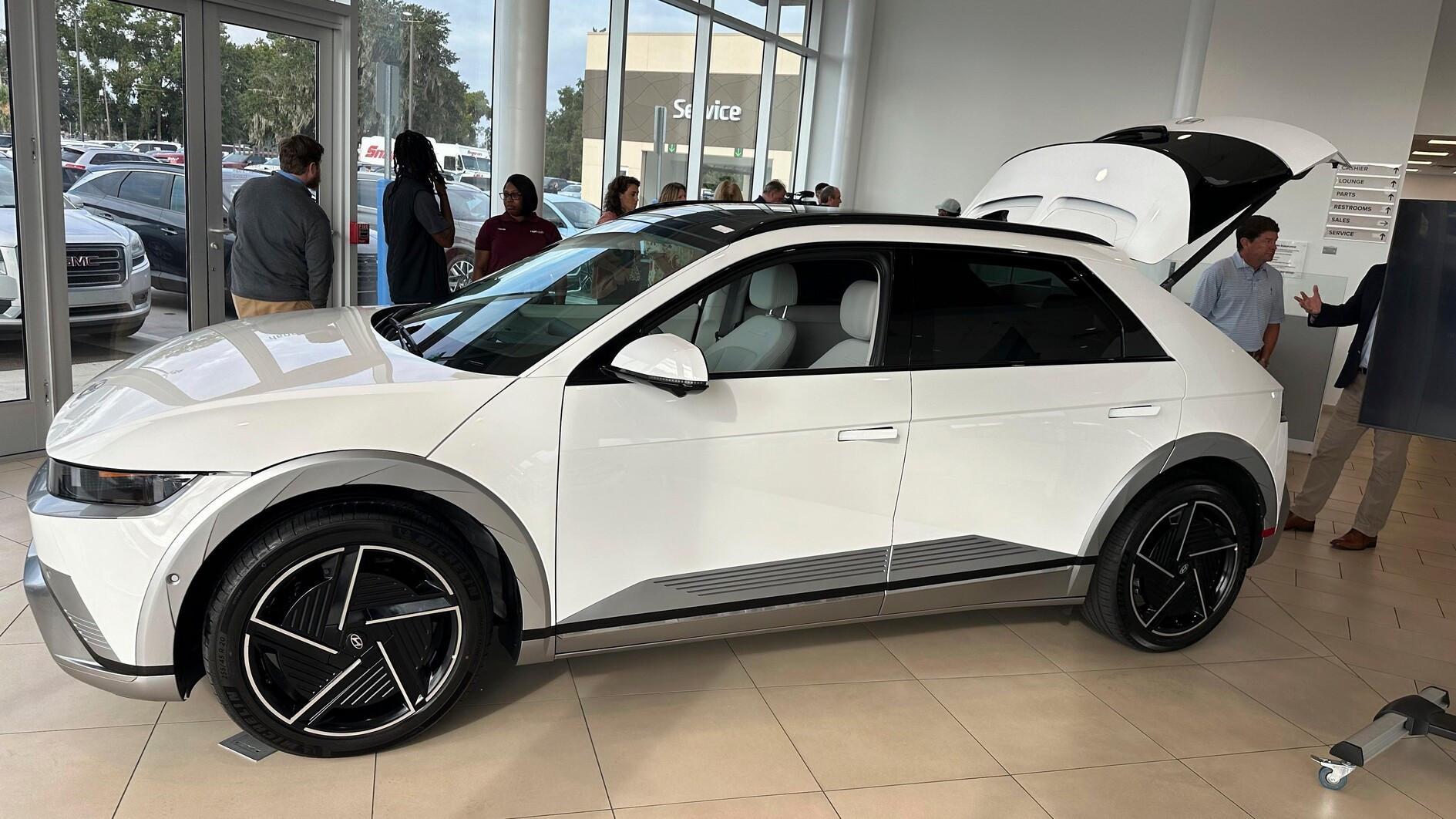 Hyundai begins producing electric SUVs at Georgia plant