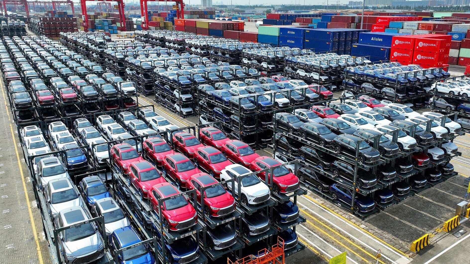 Chinese electric car companies cope with European tariffs
