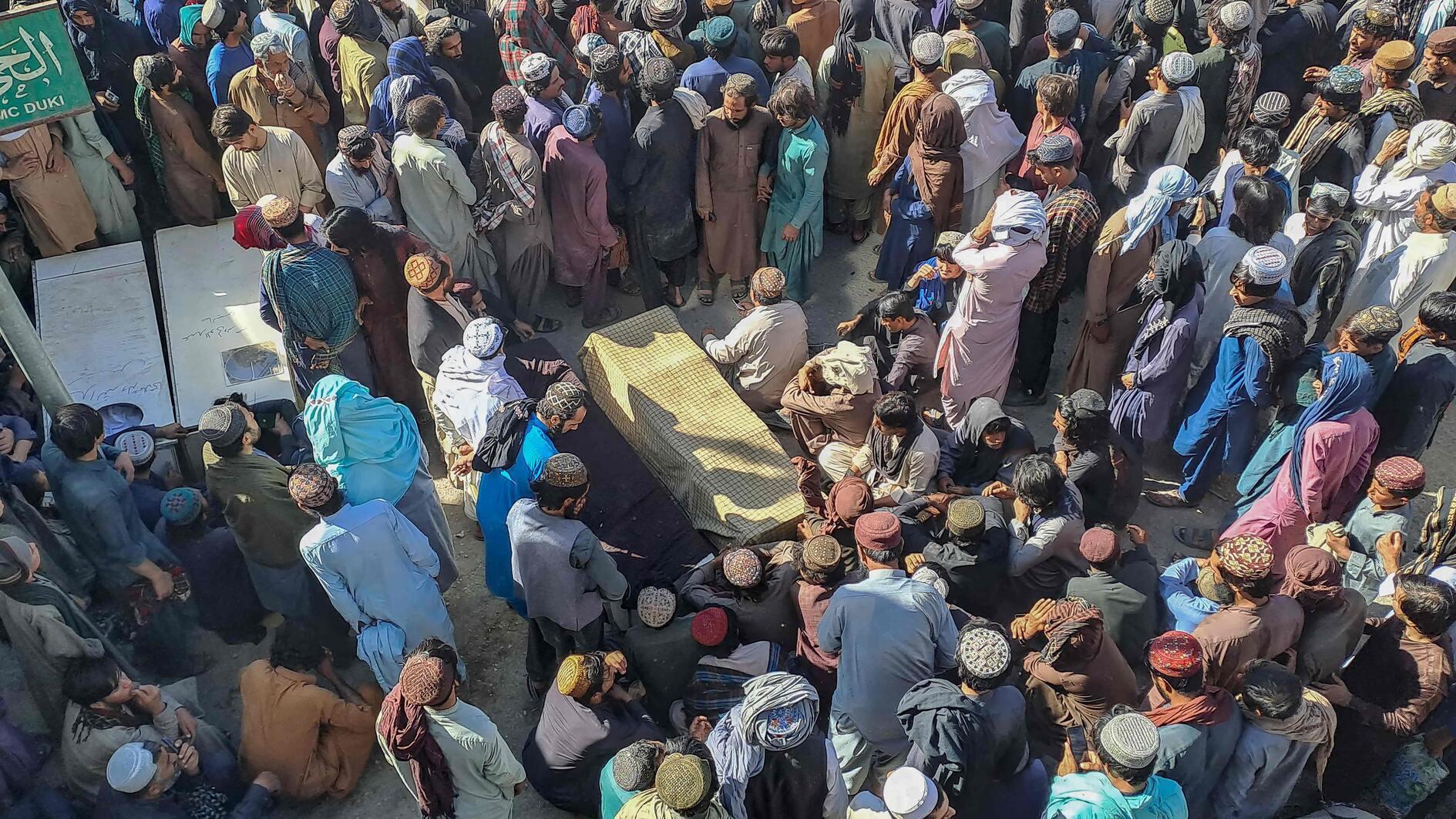 20 Pakistan coal miners shot dead in attack: police
