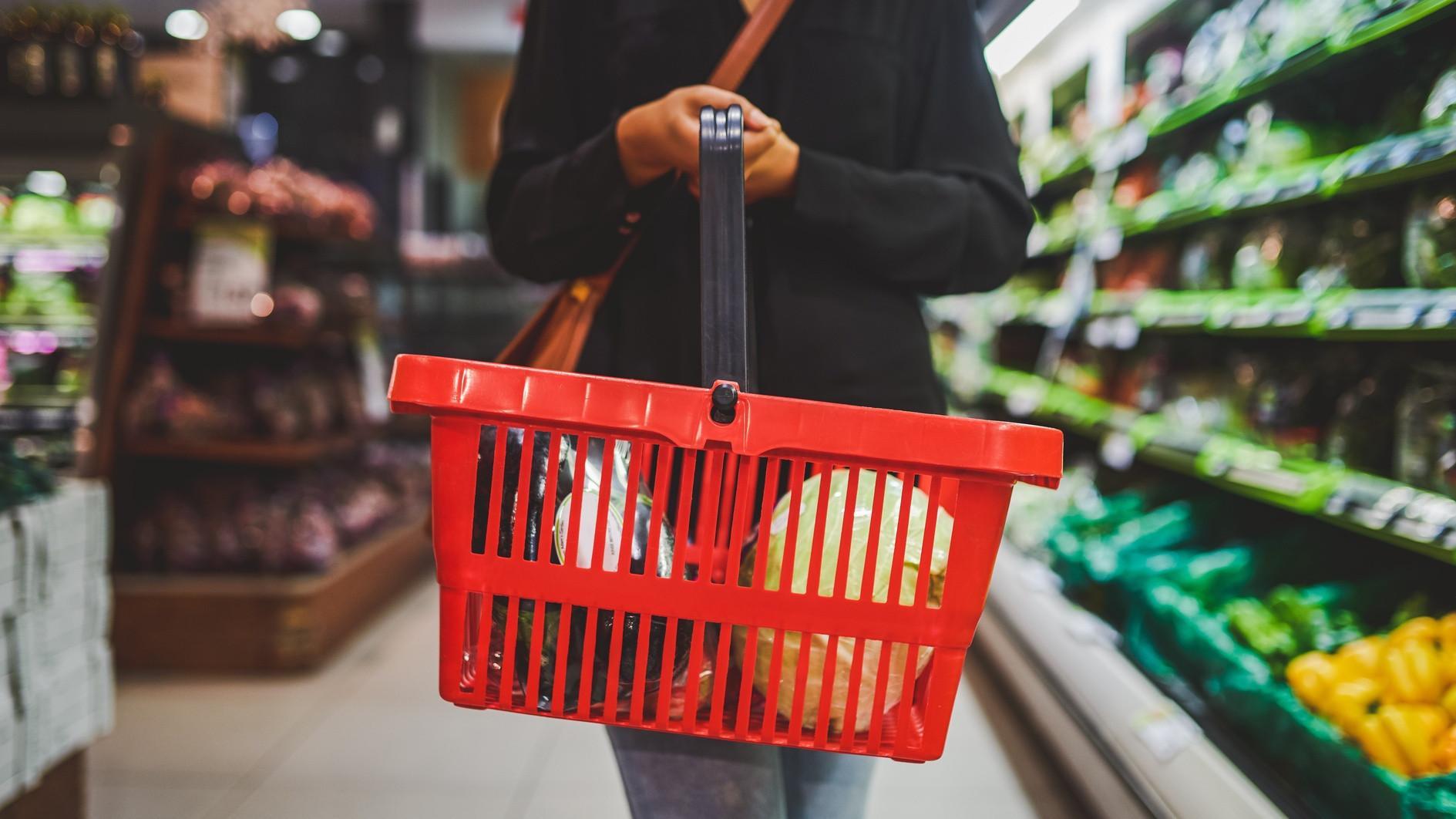 Consumer spending cooling off, hitting retailers hard