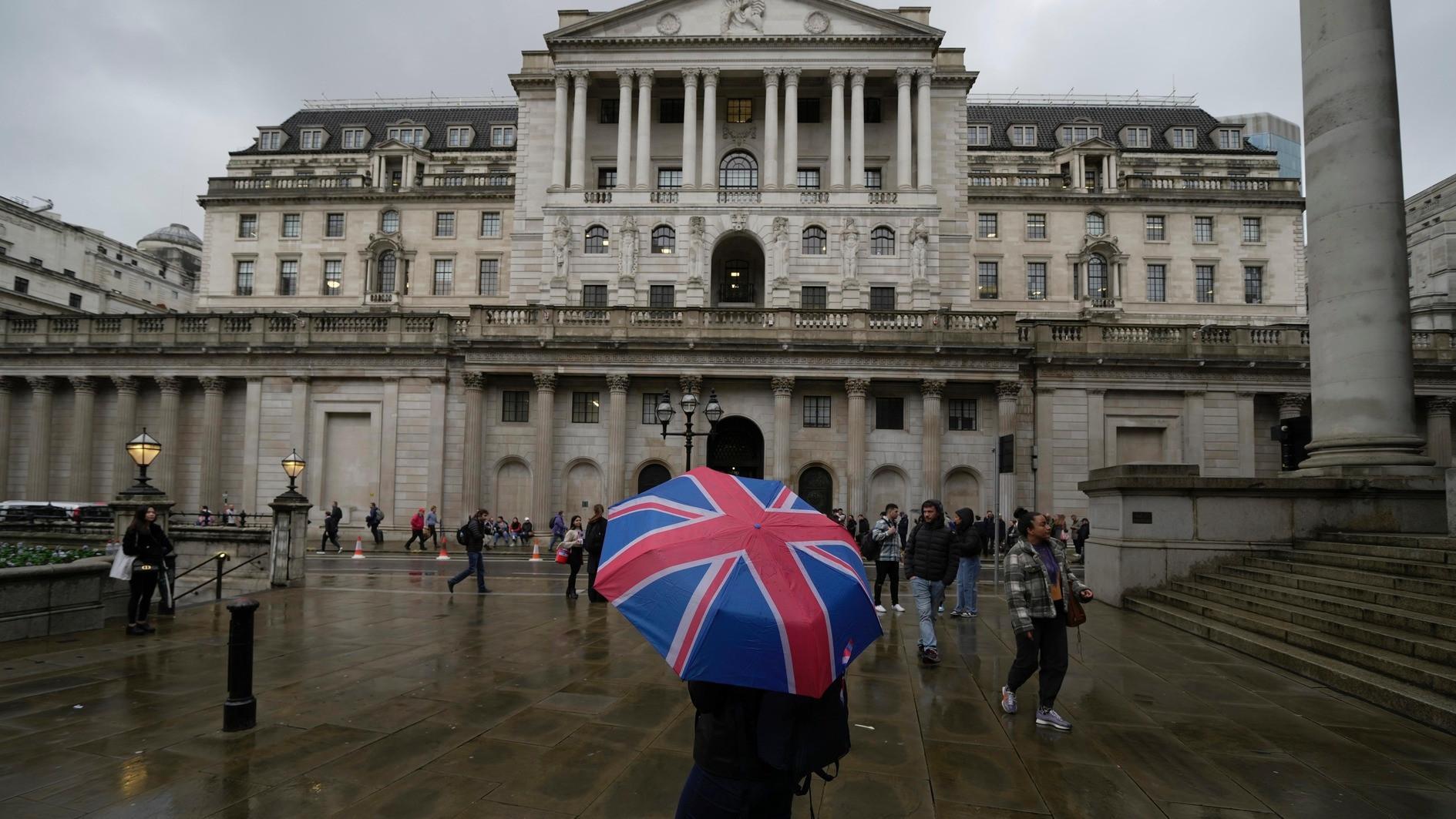 UK inflation hits three-year low, fueling rate-cut hopes