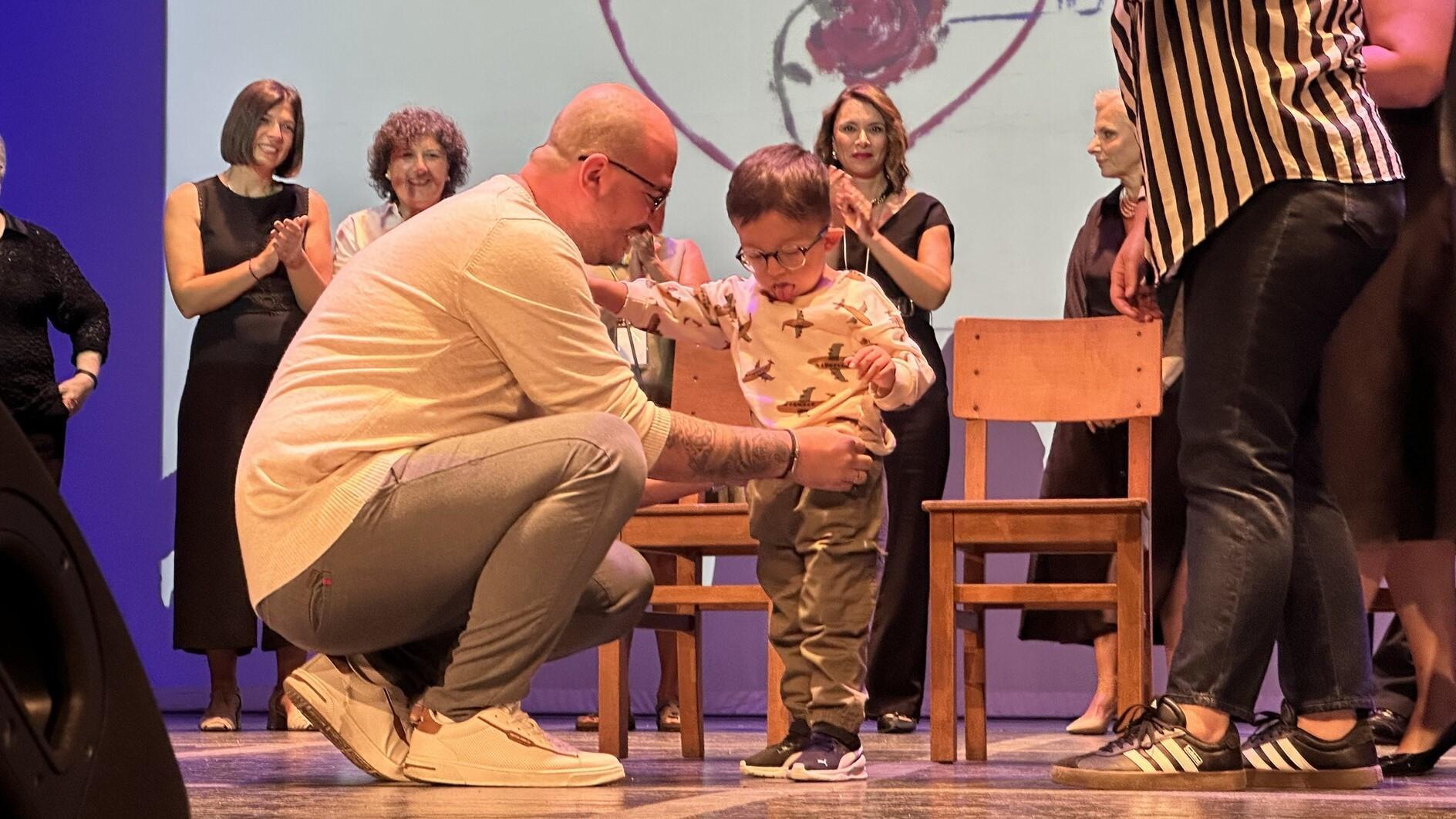 Turkish boy meets with Greek donor after unique transplant
