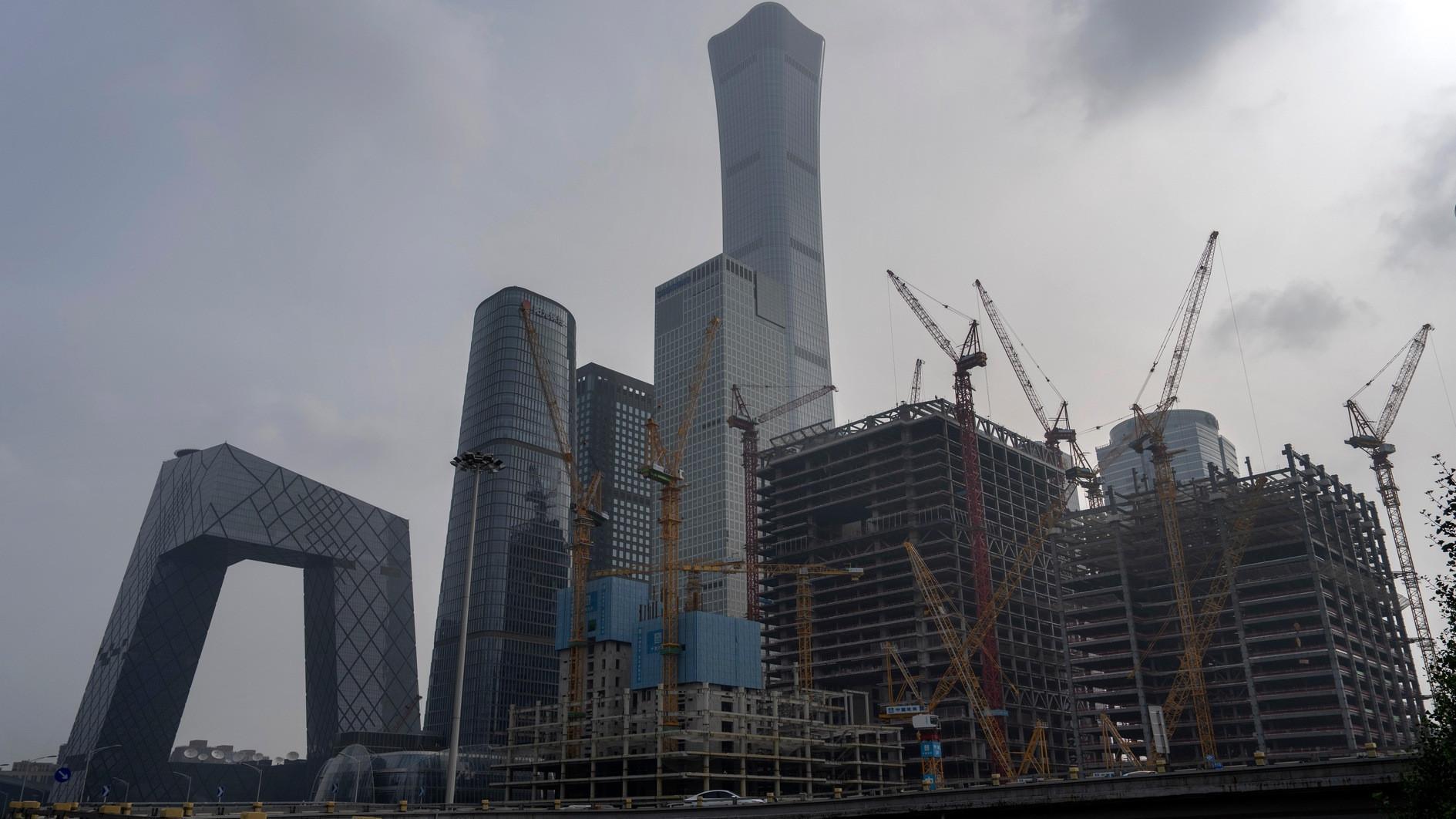 China posts slowest growth in over a year