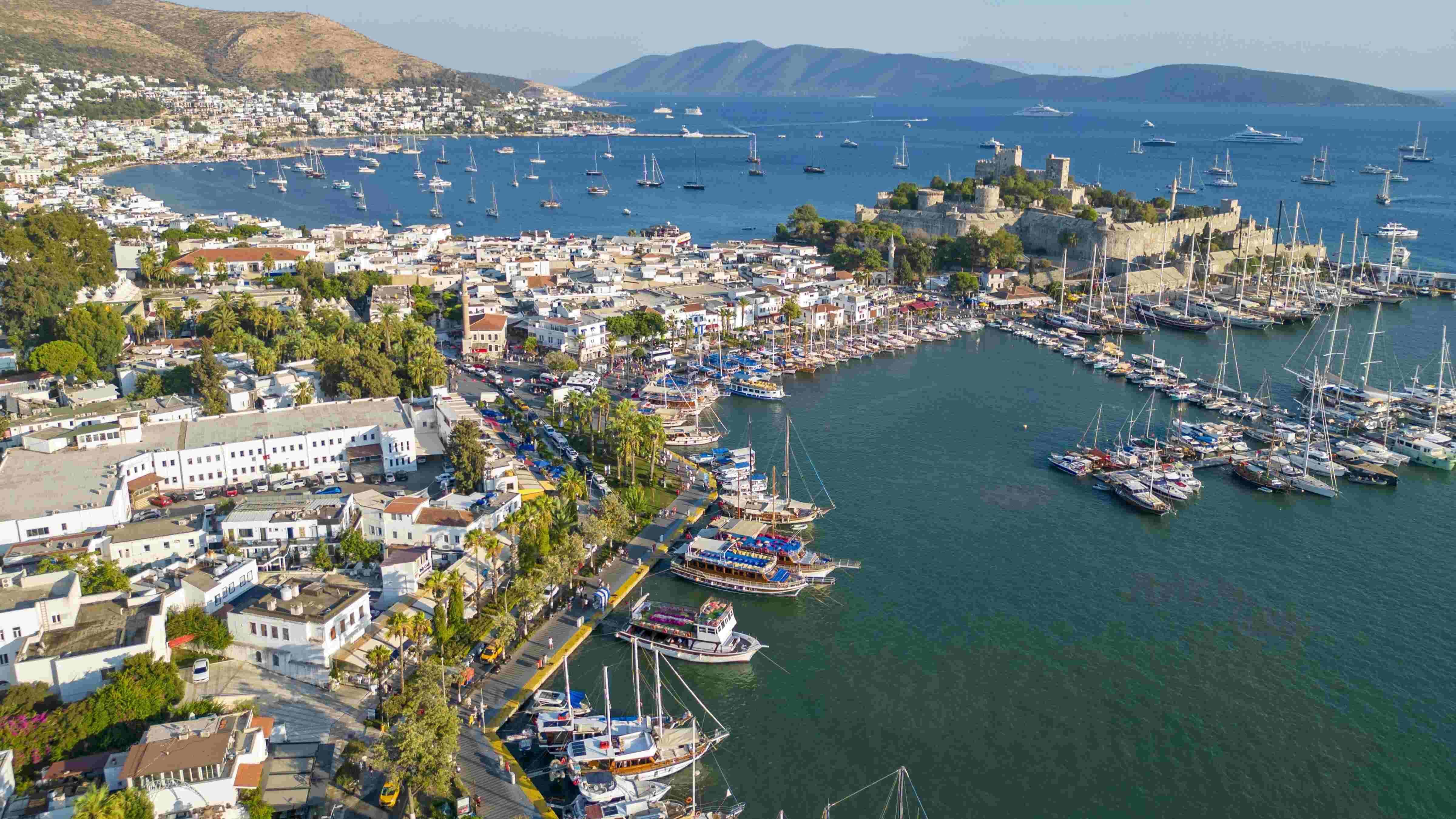 Domestic tourism spending up 116 percent in second quarter