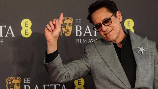 Robert Downey intends to sue future executives using his AI replica