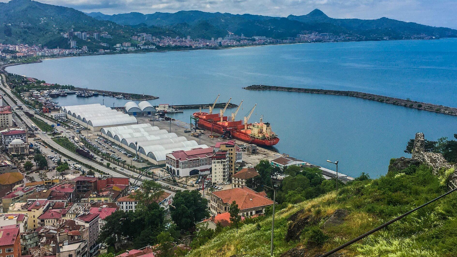 Exports rise 3.6 percent, hitting record level in October