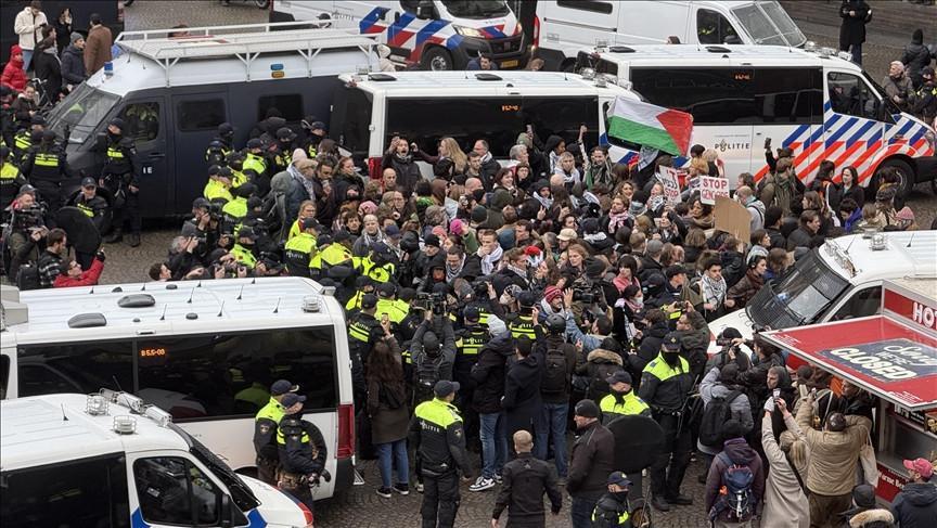 France bans Palestinian flags during Israel vs. France football match