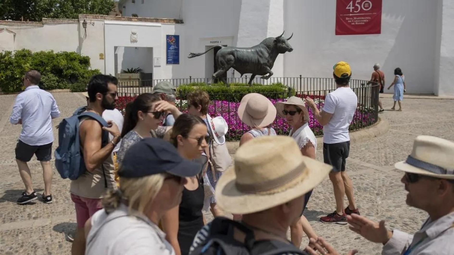 Spanish resort Malaga decides to ban new holiday flats